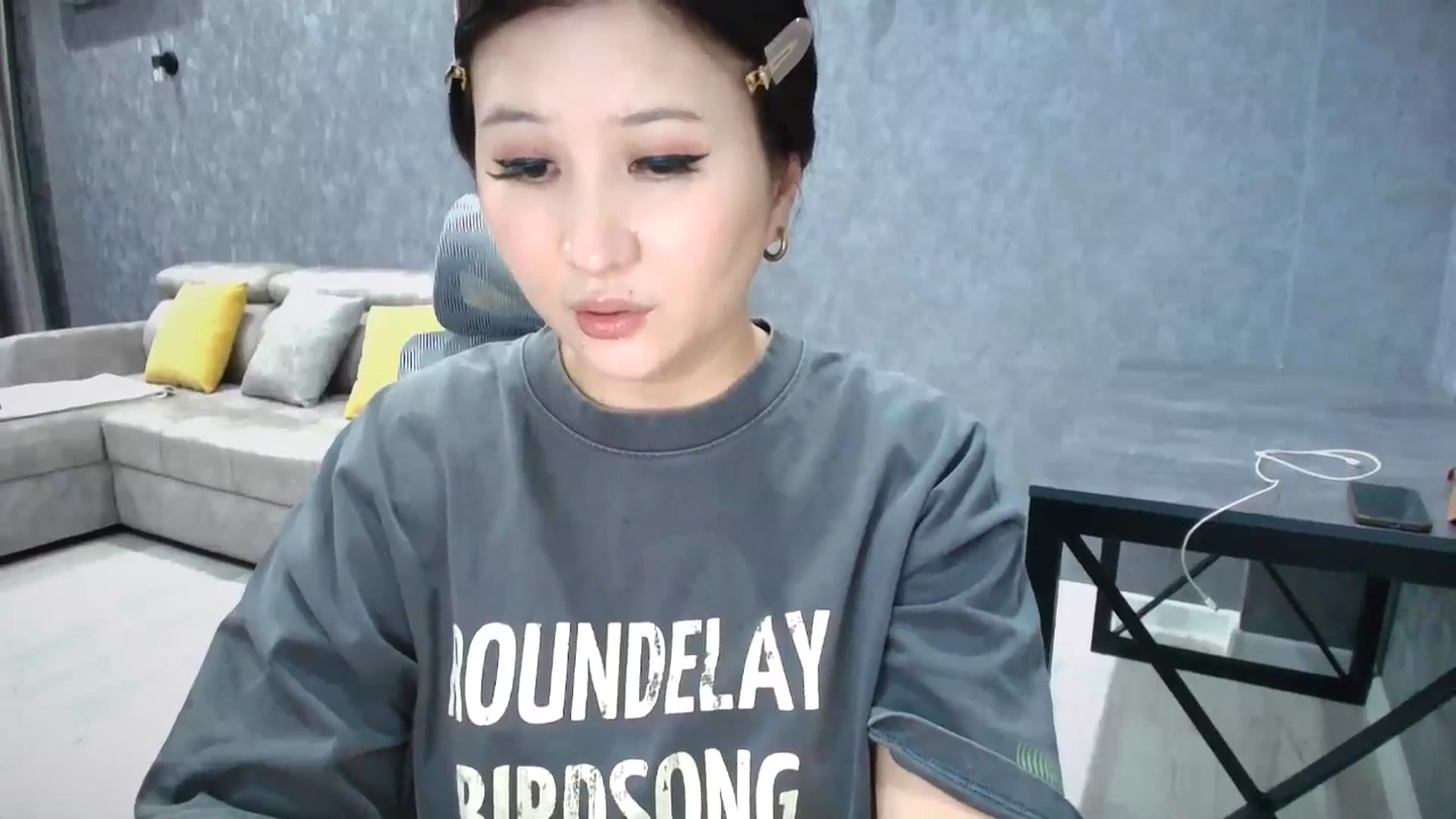 Gallery image thumbnail from Cutiethebomb's myfreecams stream on, 05/07/2026, 23:05 image 5 of 20