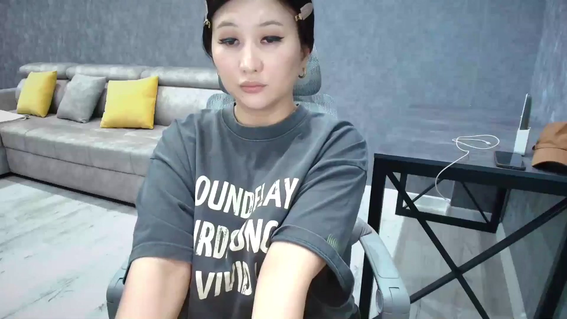 Gallery image thumbnail from Cutiethebomb's myfreecams stream on, 05/07/2026, 23:05 image 12 of 20