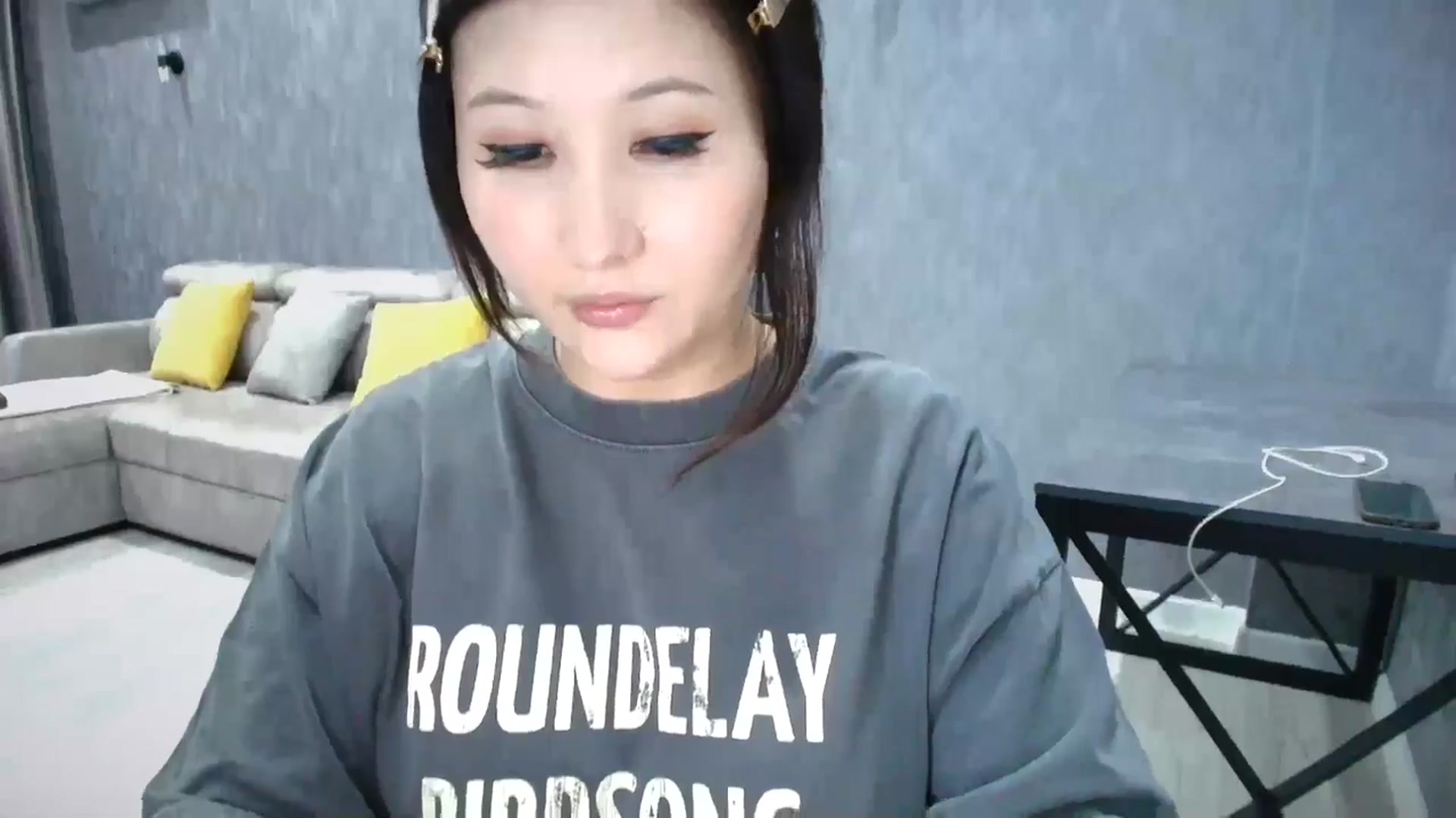 Gallery image thumbnail from Cutiethebomb's myfreecams stream on, 05/07/2026, 23:05 image 2 of 20