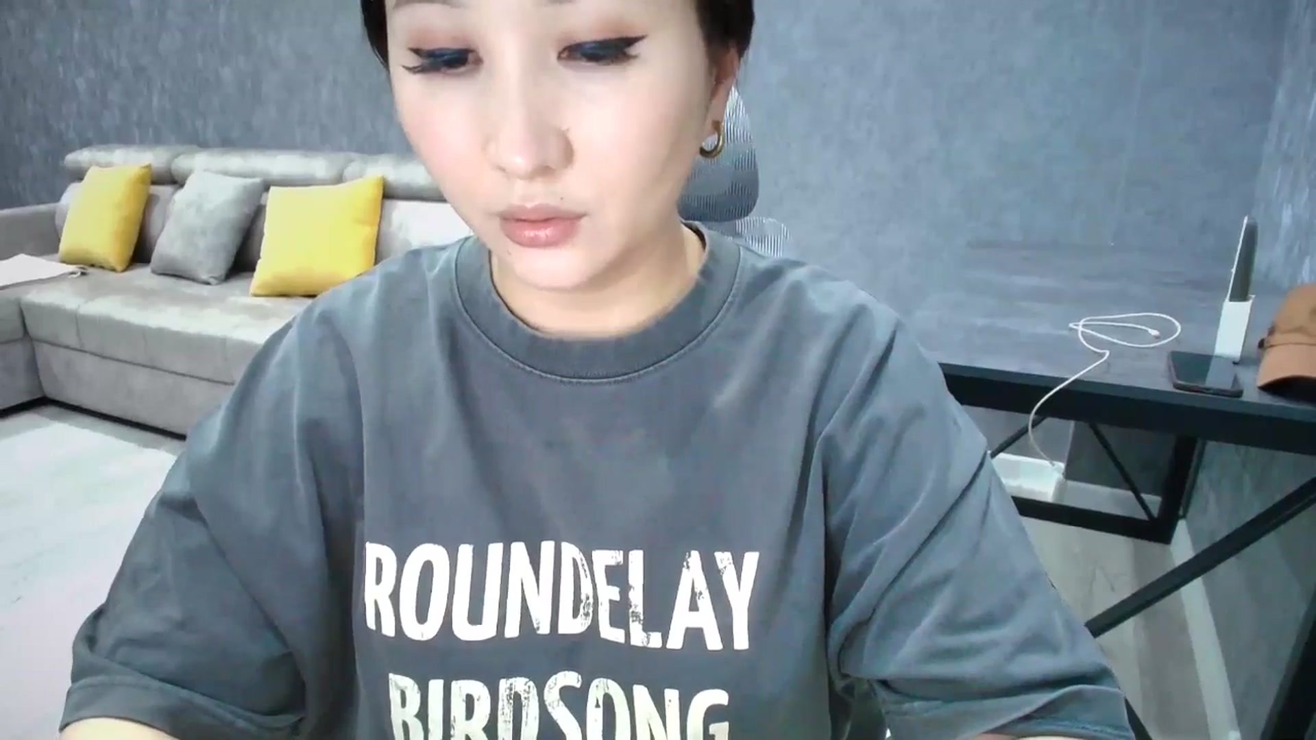 Gallery image thumbnail from Cutiethebomb's myfreecams stream on, 05/07/2026, 23:05 image 7 of 20