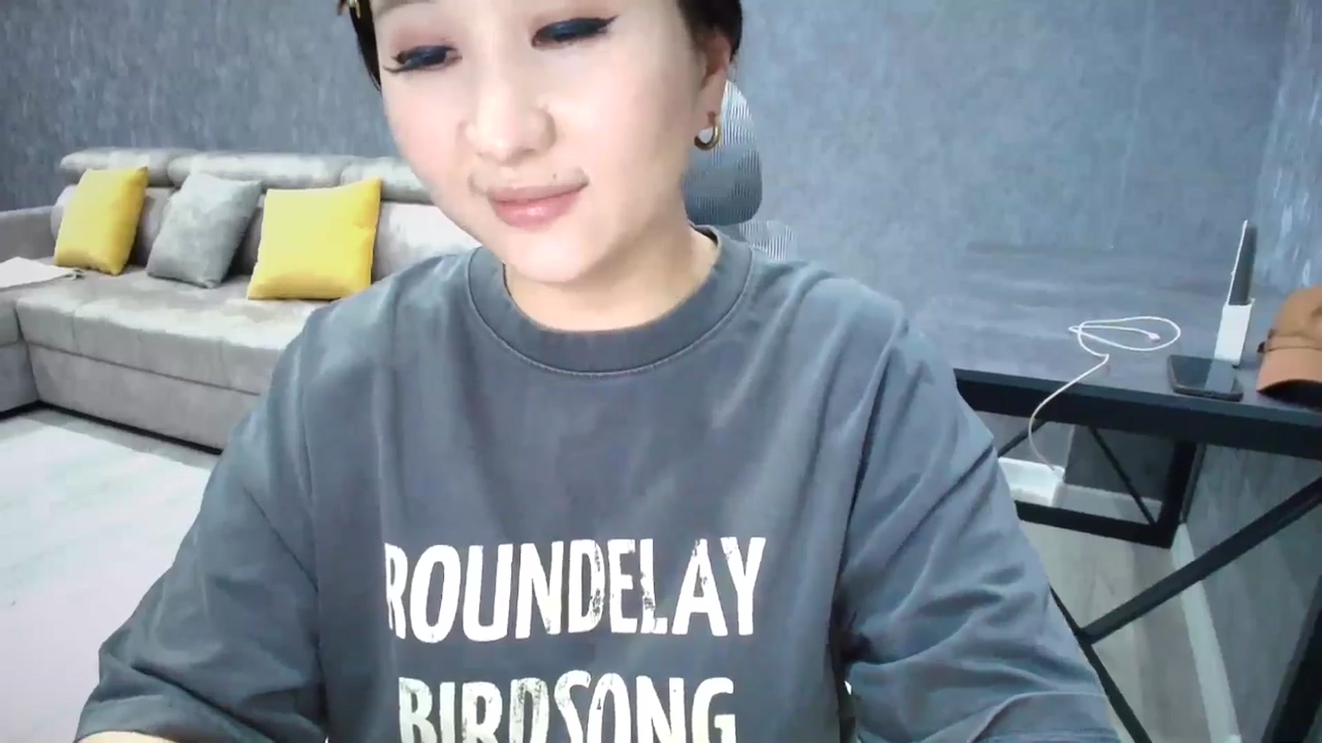 Gallery image thumbnail from Cutiethebomb's myfreecams stream on, 05/07/2026, 23:05 image 10 of 20