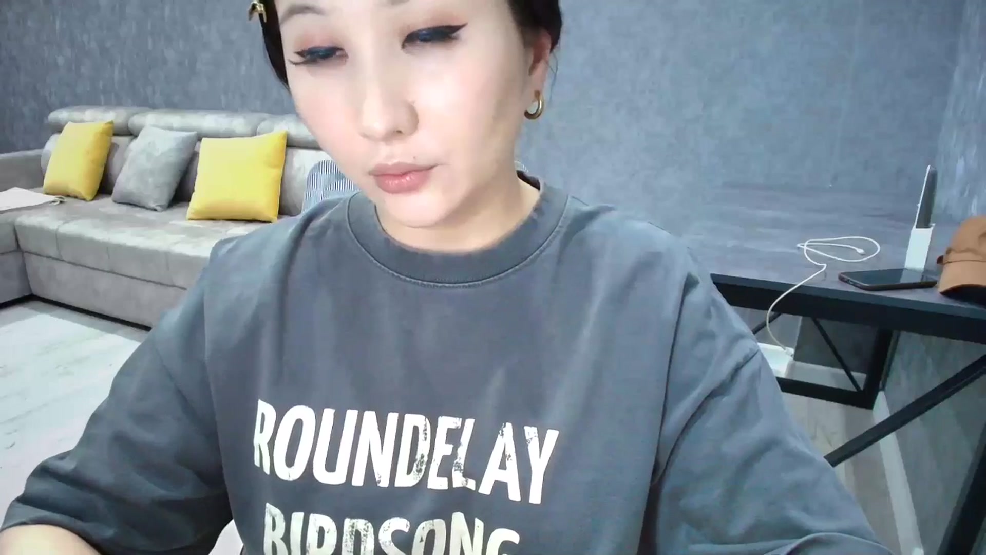 Gallery image thumbnail from Cutiethebomb's myfreecams stream on, 05/07/2026, 23:05 image 20 of 20