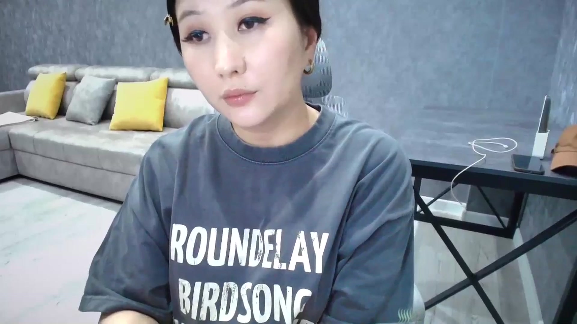Gallery image thumbnail from Cutiethebomb's myfreecams stream on, 05/07/2026, 23:05 image 8 of 20