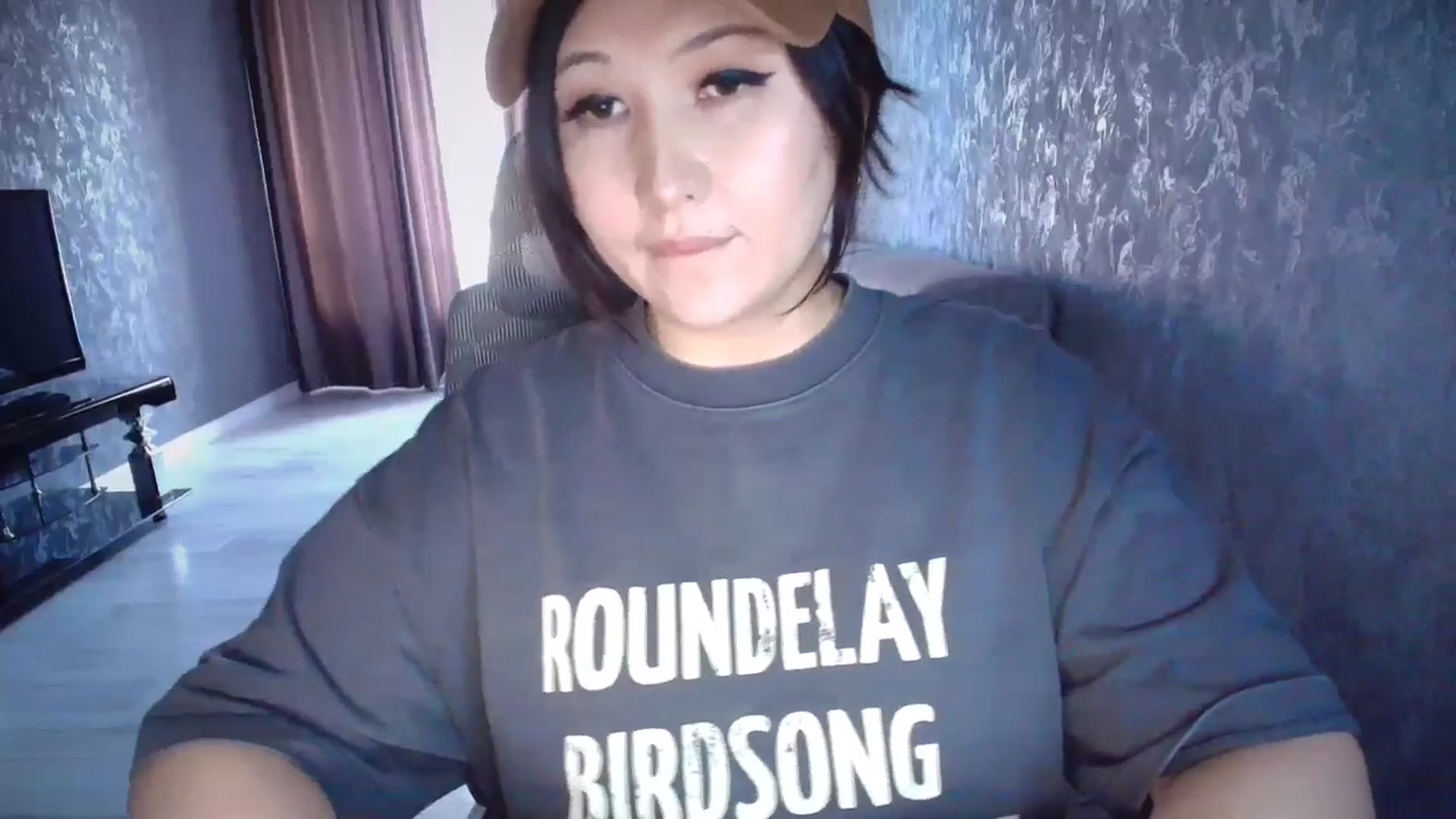 Gallery image thumbnail from Cutiethebomb's myfreecams stream on, 05/08/2026, 24:56 image 17 of 20