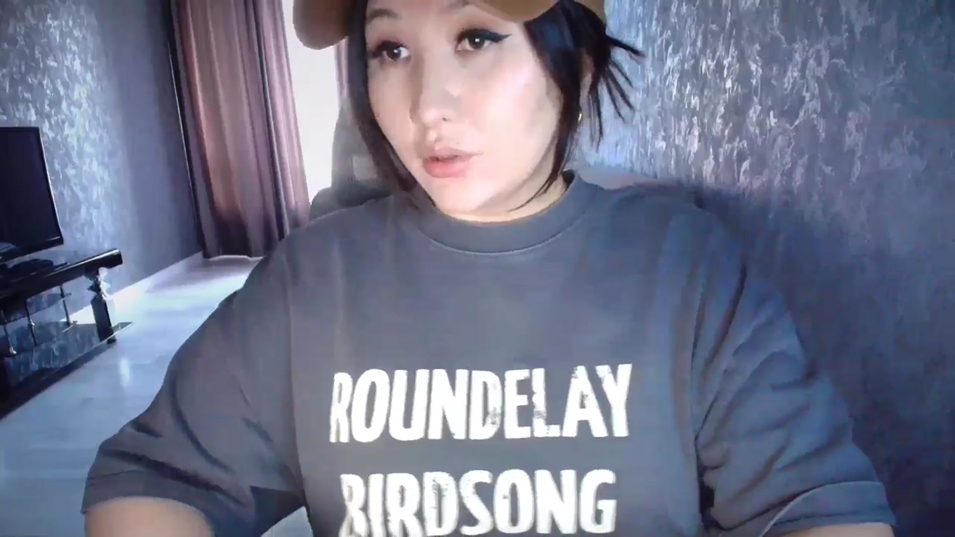 Gallery image thumbnail from Cutiethebomb's myfreecams stream on, 05/08/2026, 24:56 image 14 of 20