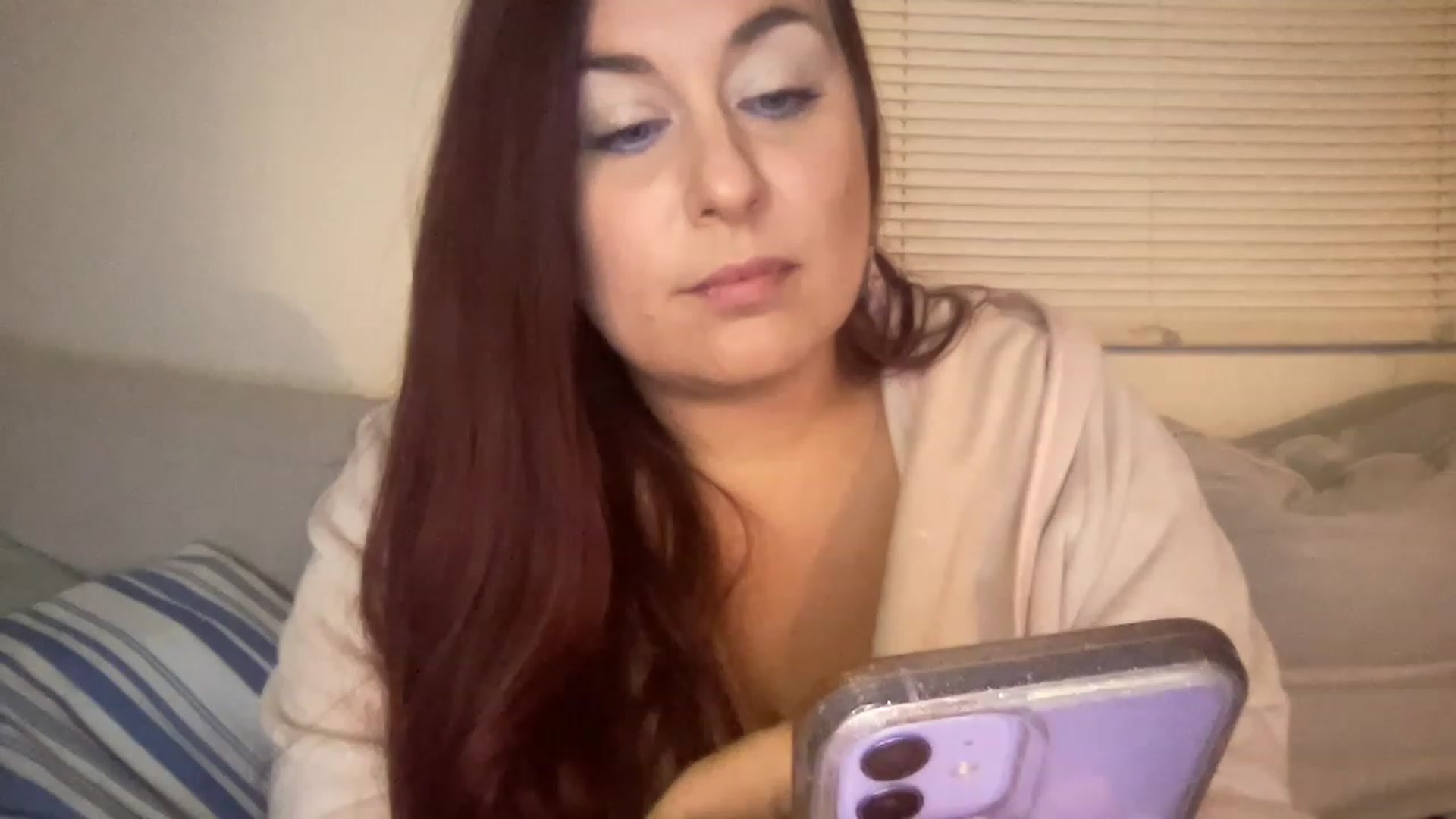 Gallery image thumbnail from Cutiexxxx's myfreecams stream on, 12/02/2022, 18:41 image 2 of 20