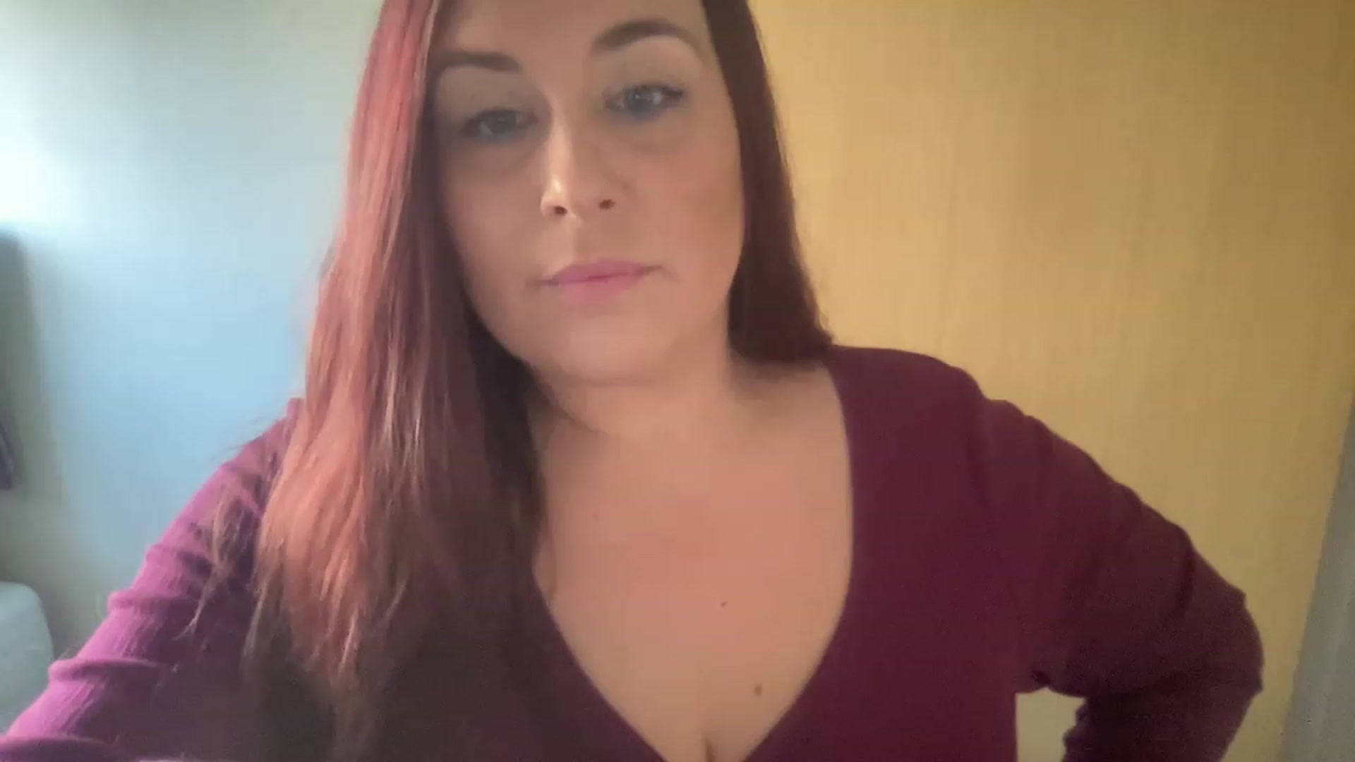 Gallery image thumbnail from Cutiexxxx's myfreecams stream on, 12/07/2022, 14:13 image 7 of 20