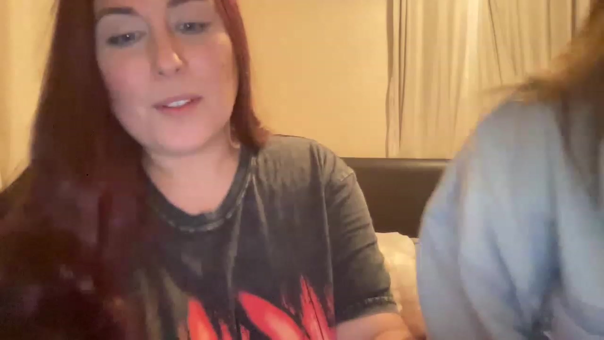 Gallery image thumbnail from Cutiexxxx's myfreecams stream on, 02/18/2023, 17:53 image 9 of 20