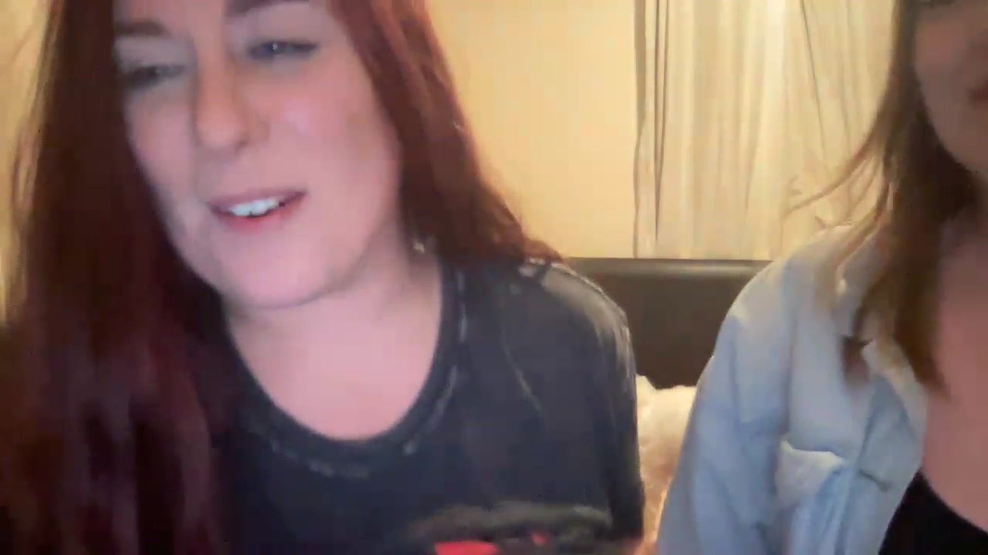 Gallery image thumbnail from Cutiexxxx's myfreecams stream on, 02/18/2023, 17:53 image 16 of 20