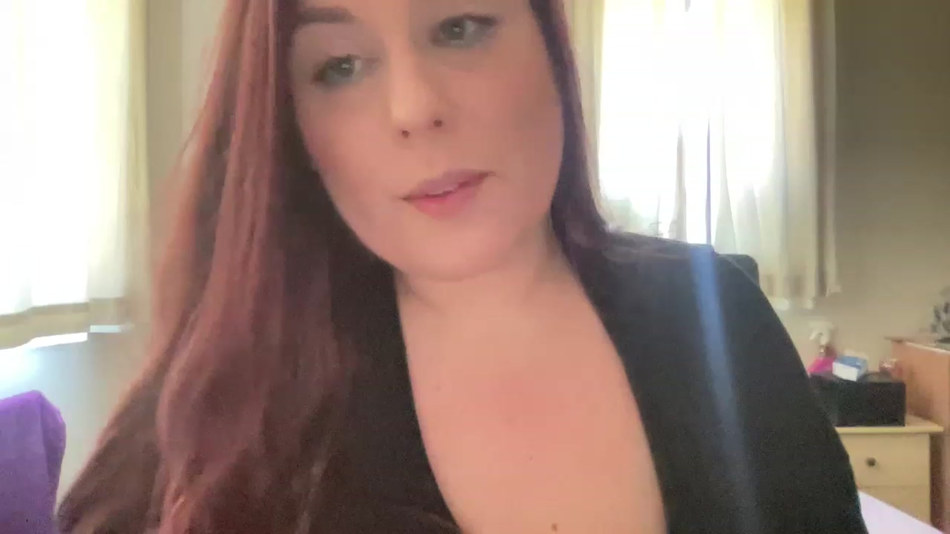 Gallery image thumbnail from Cutiexxxx's myfreecams stream on, 04/03/2023, 12:44 image 8 of 20