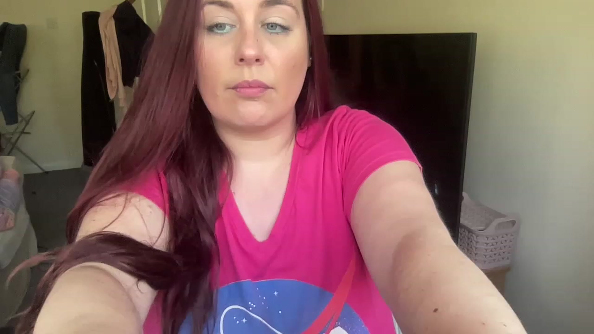 Gallery image thumbnail from Cutiexxxx's myfreecams stream on, 04/28/2023, 14:07 image 12 of 20