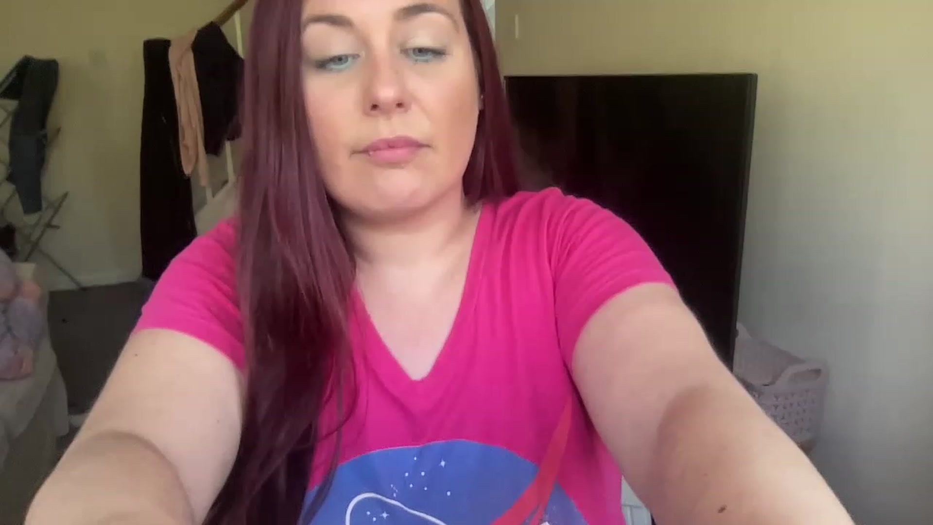 Gallery image thumbnail from Cutiexxxx's myfreecams stream on, 04/28/2023, 14:07 image 2 of 20