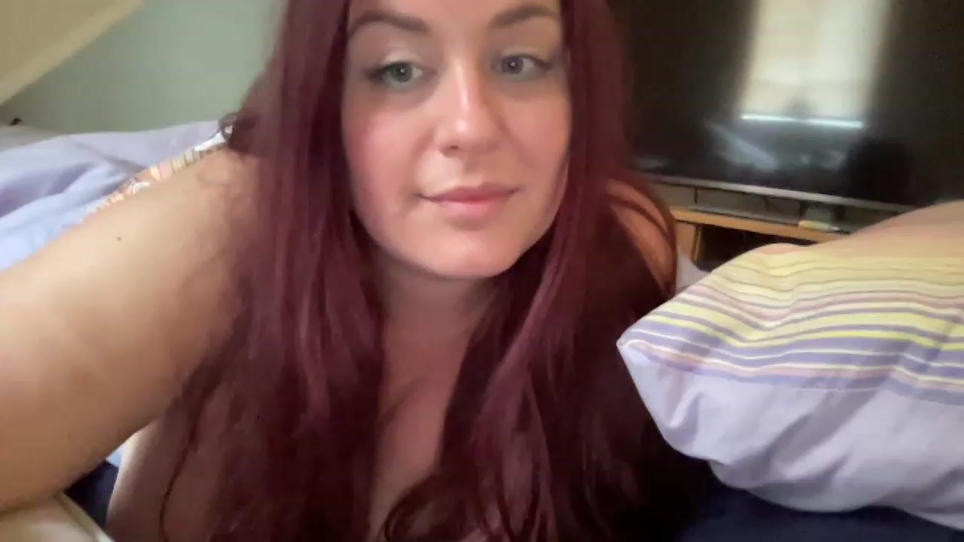 Gallery image thumbnail from Cutiexxxx's myfreecams stream on, 06/02/2023, 09:36 image 8 of 20