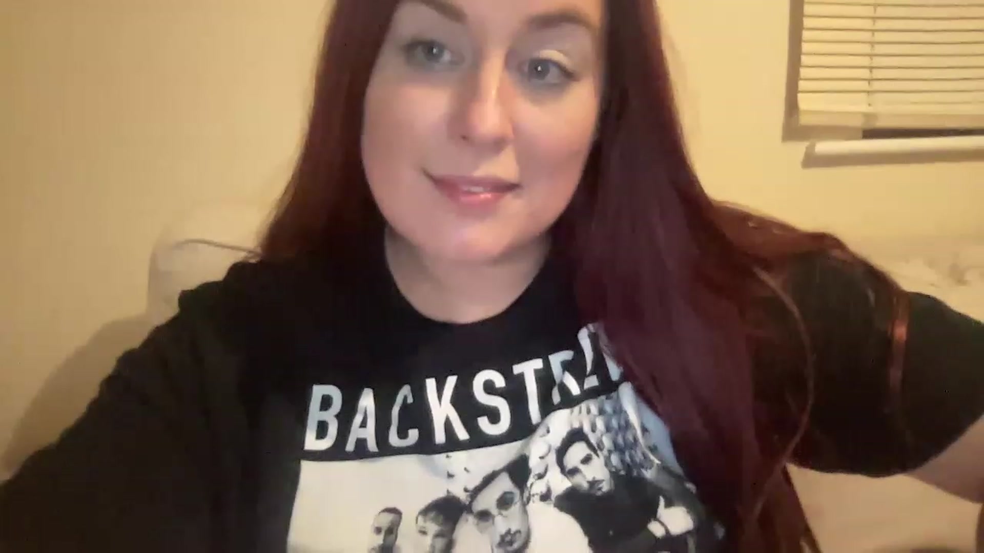 Gallery image thumbnail from Cutiexxxx's myfreecams stream on, 06/18/2023, 24:02 image 8 of 20
