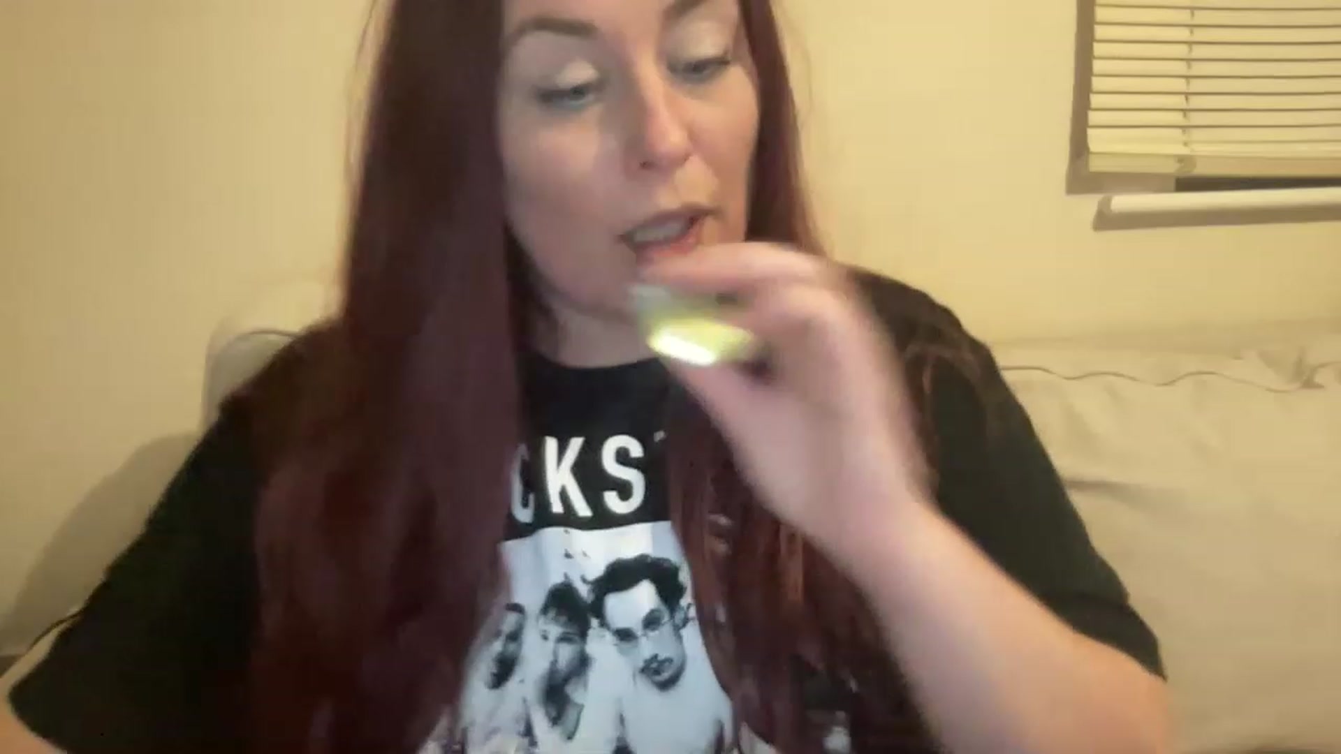 Gallery image thumbnail from Cutiexxxx's myfreecams stream on, 06/18/2023, 24:02 image 2 of 20