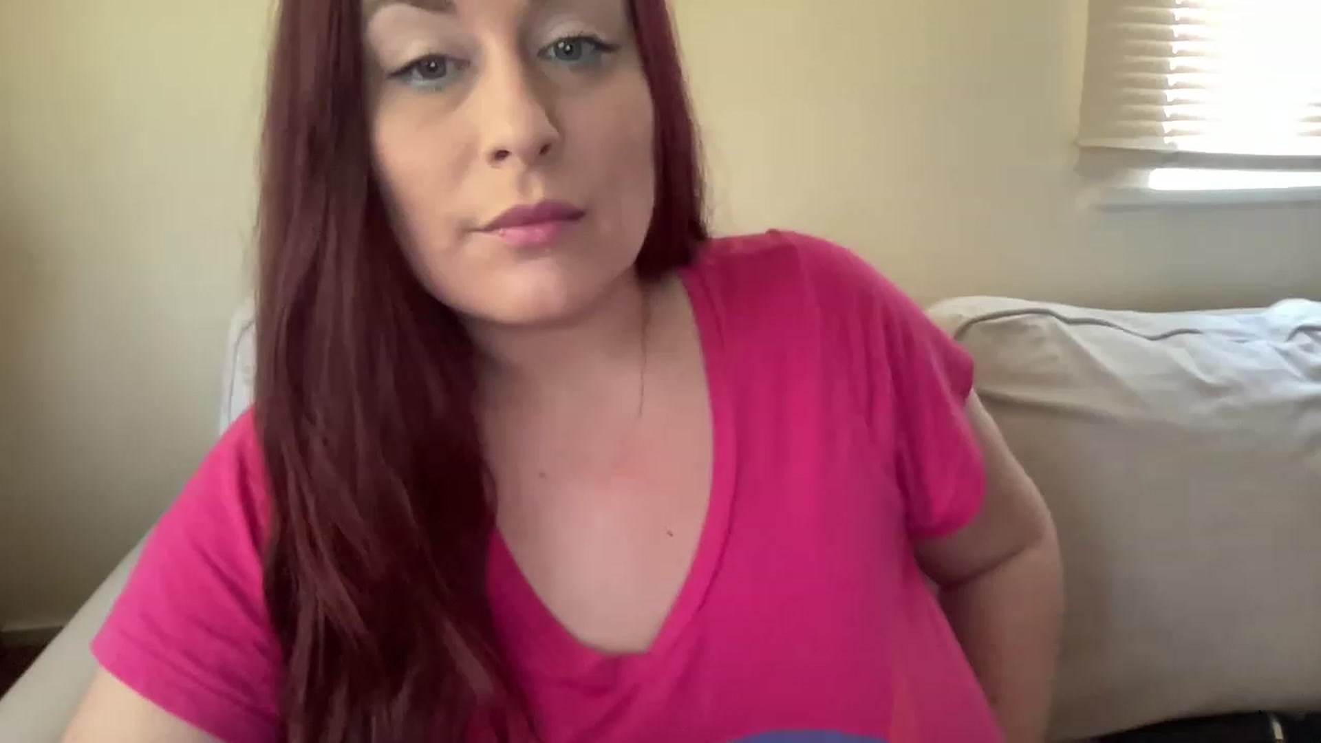 Gallery image thumbnail from Cutiexxxx's myfreecams stream on, 06/20/2023, 14:40 image 4 of 20