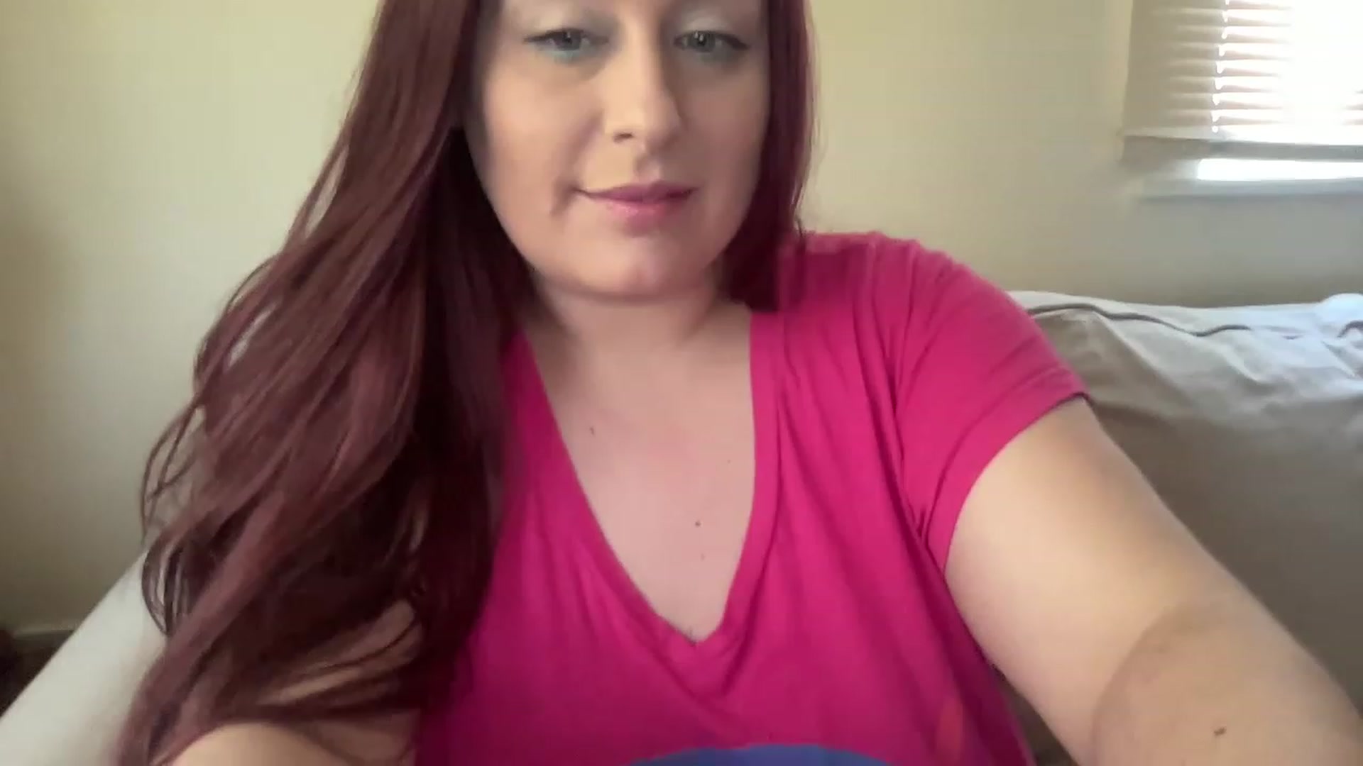 Gallery image thumbnail from Cutiexxxx's myfreecams stream on, 06/20/2023, 14:40 image 18 of 20