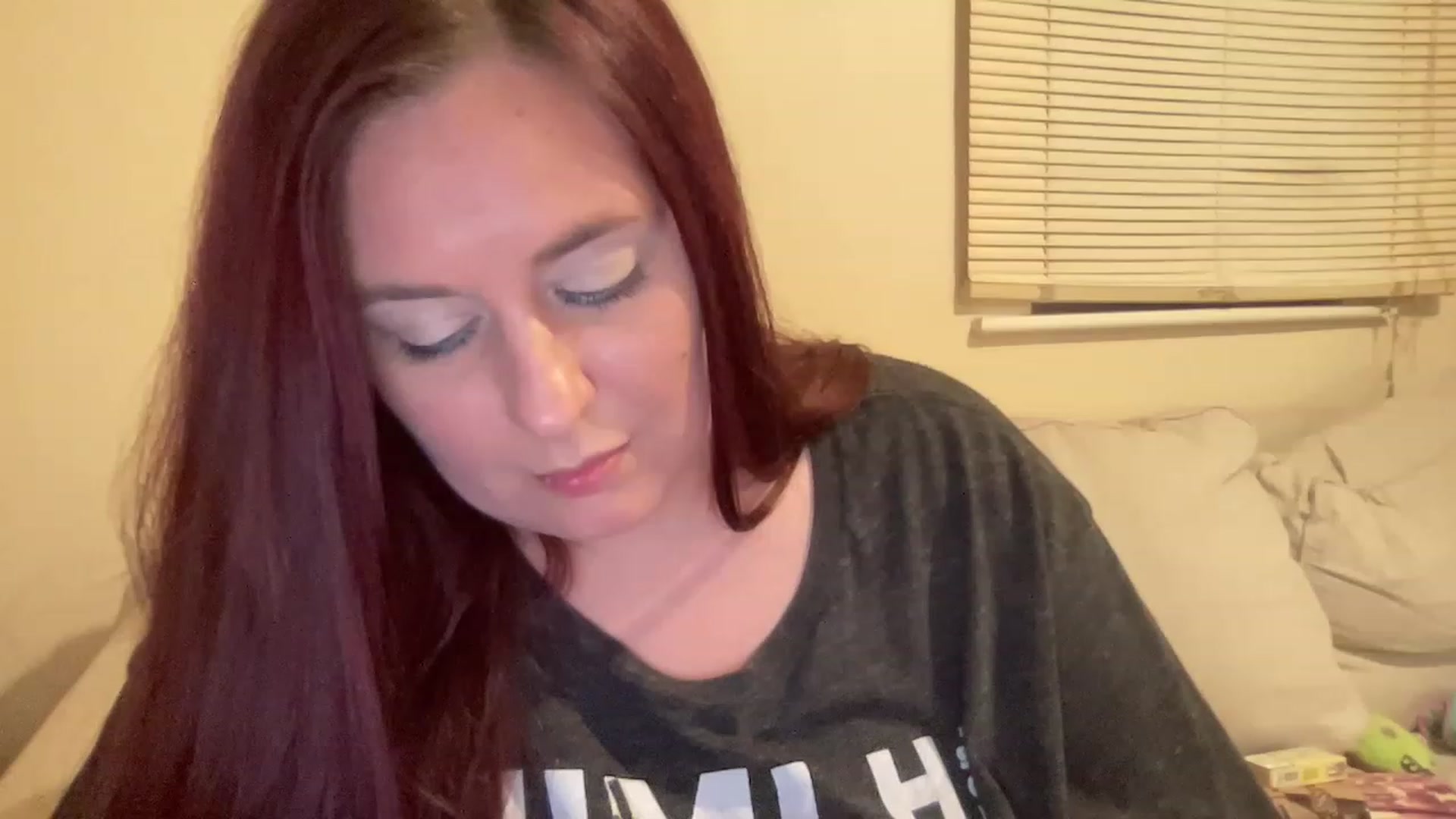 Gallery image thumbnail from Cutiexxxx's myfreecams stream on, 06/30/2023, 21:19 image 15 of 20
