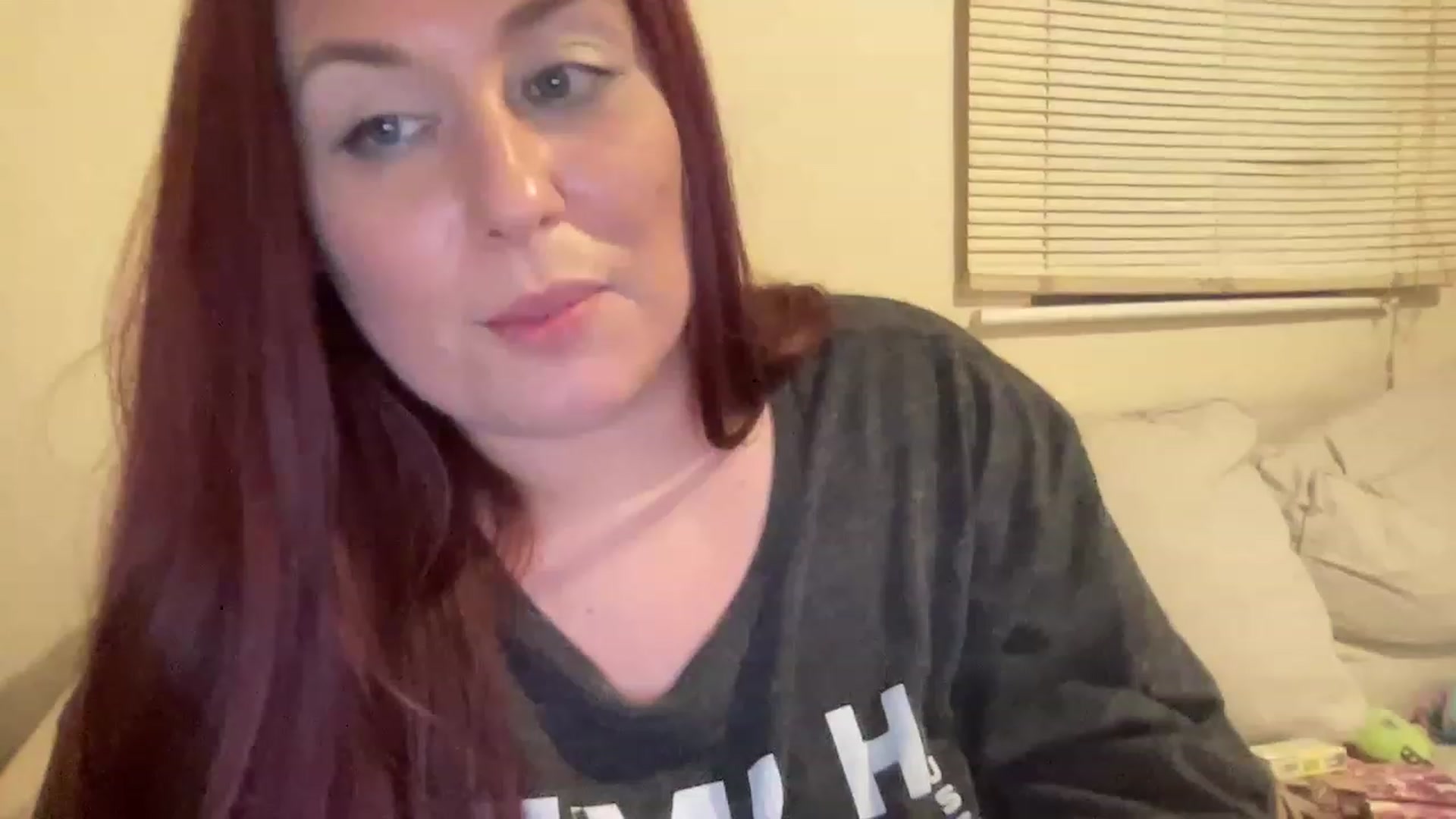 Gallery image thumbnail from Cutiexxxx's myfreecams stream on, 06/30/2023, 21:19 image 14 of 20