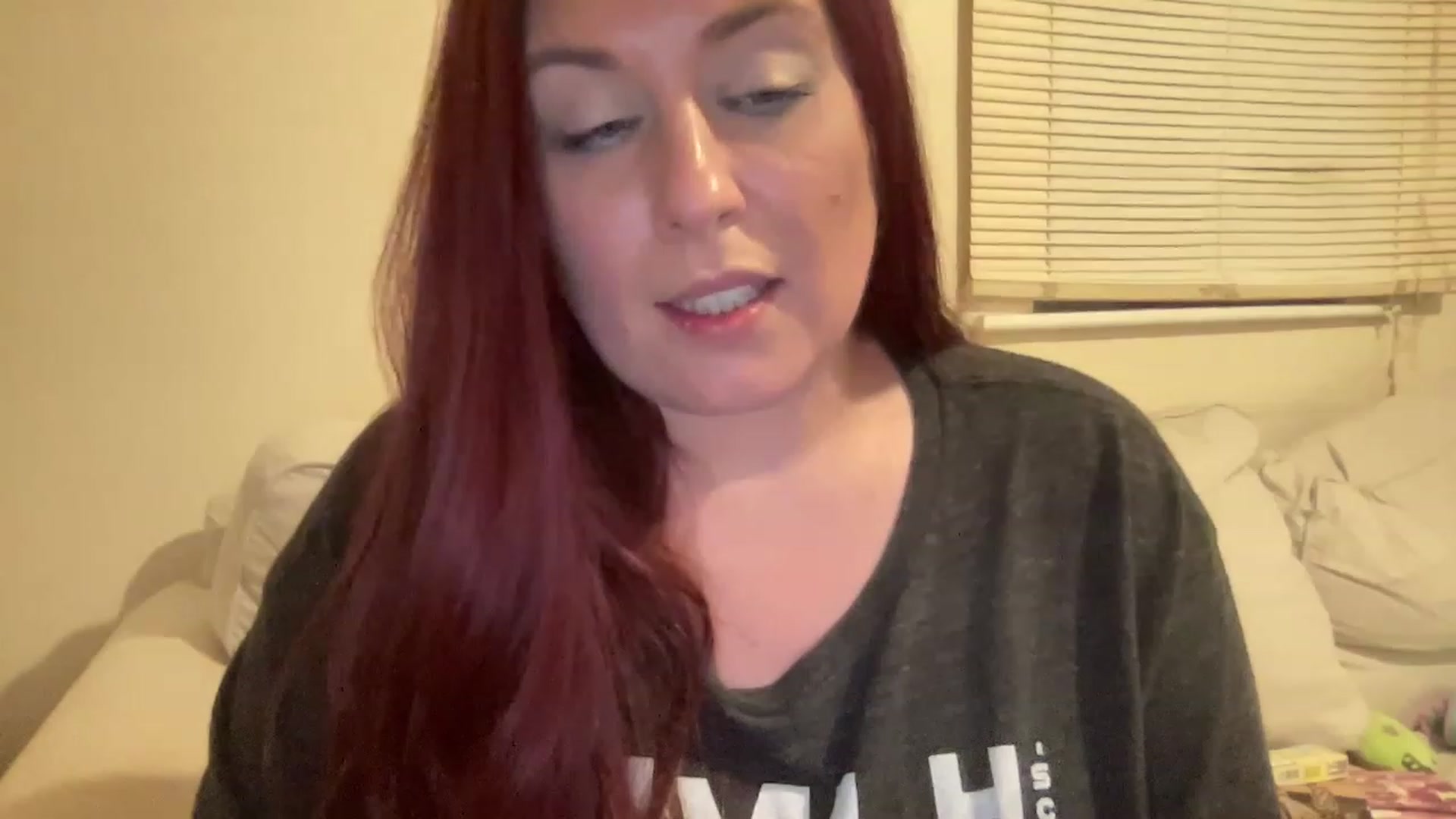 Gallery image thumbnail from Cutiexxxx's myfreecams stream on, 06/30/2023, 21:19 image 4 of 20