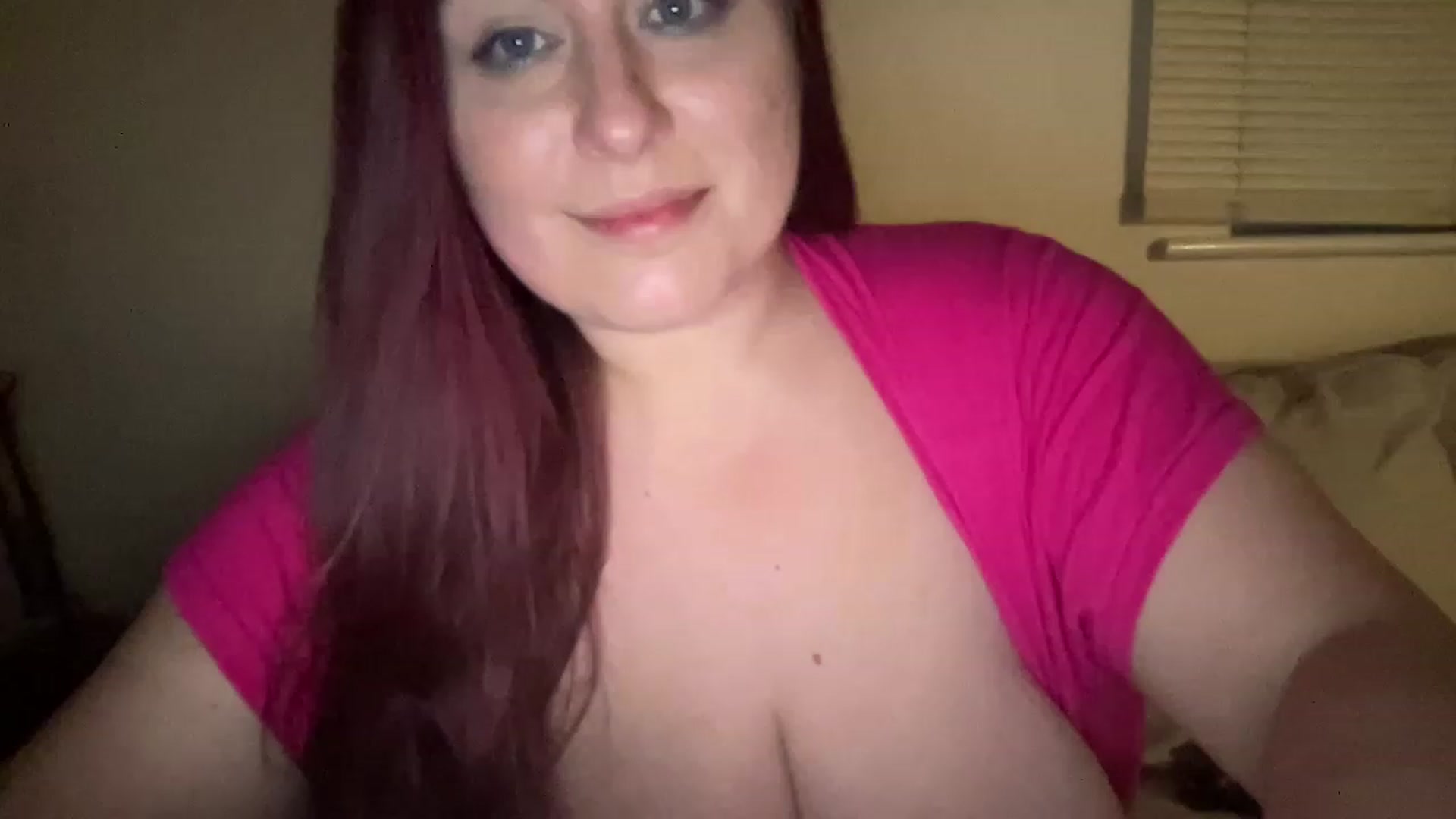 Gallery image thumbnail from Cutiexxxx's myfreecams stream on, 07/02/2023, 21:32 image 3 of 20