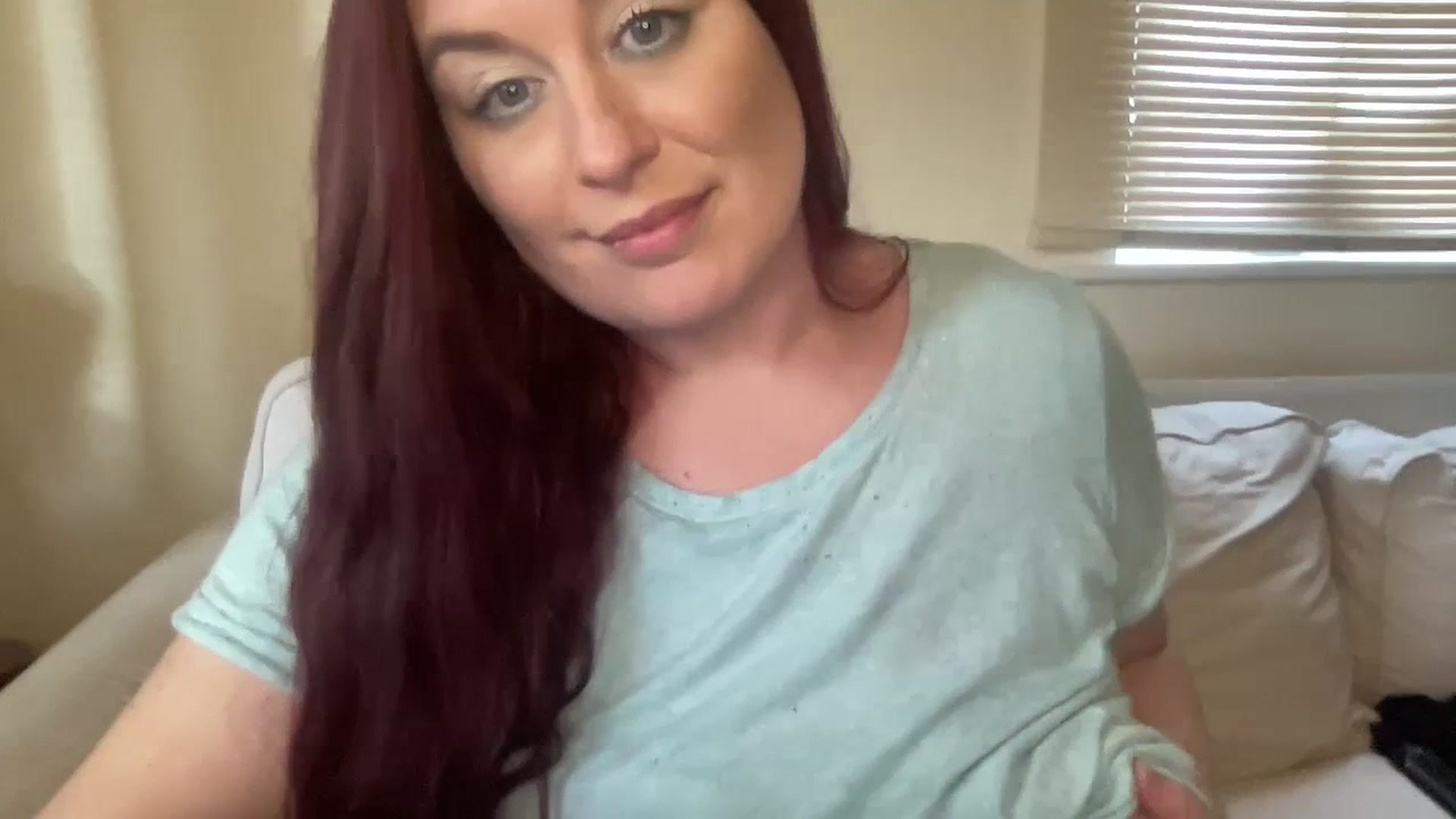 Gallery image thumbnail from Cutiexxxx's myfreecams stream on, 07/20/2023, 18:22 image 14 of 20