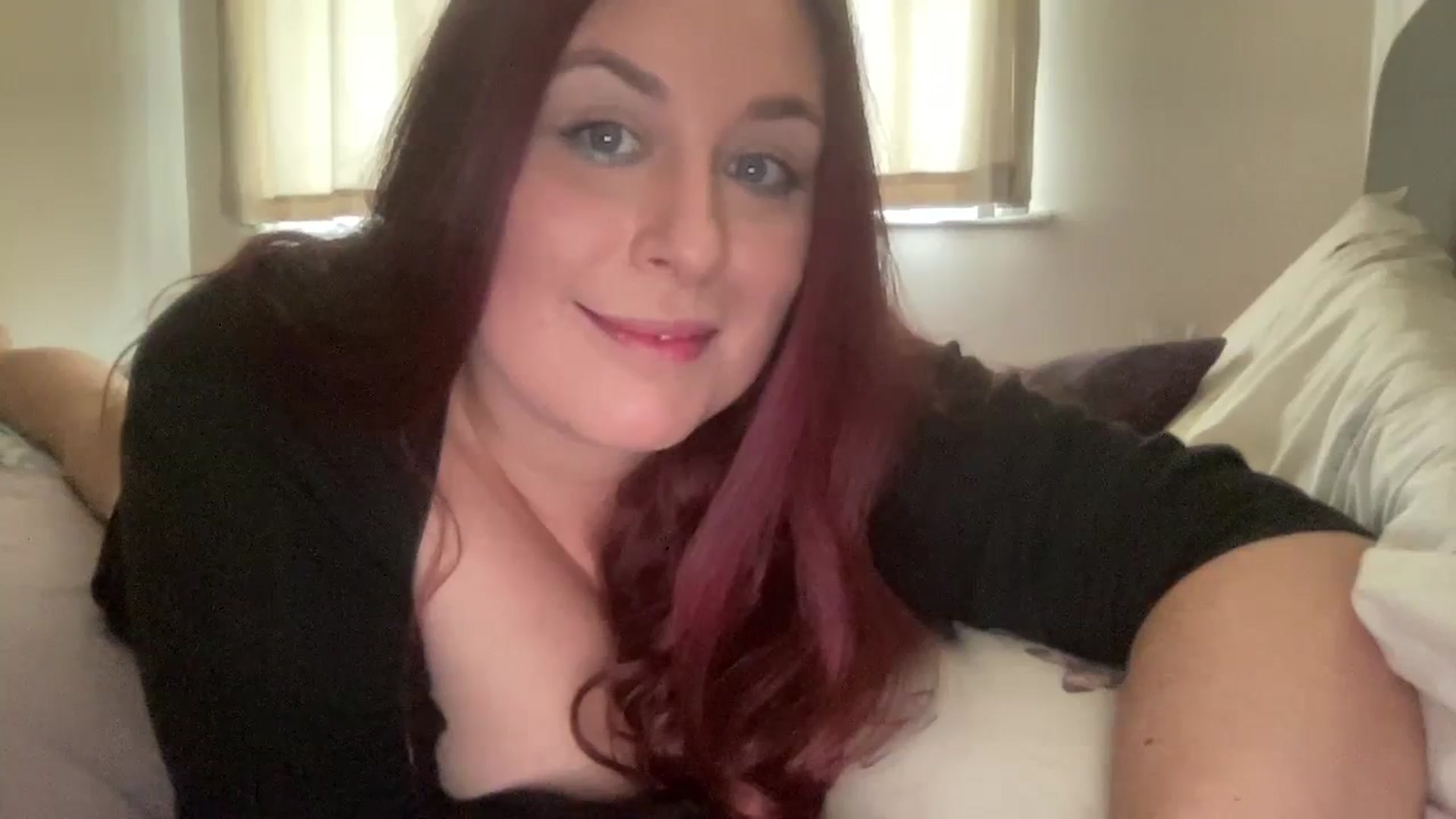 Gallery image thumbnail from Cutiexxxx's myfreecams stream on, 03/13/2024, 16:13 image 15 of 20
