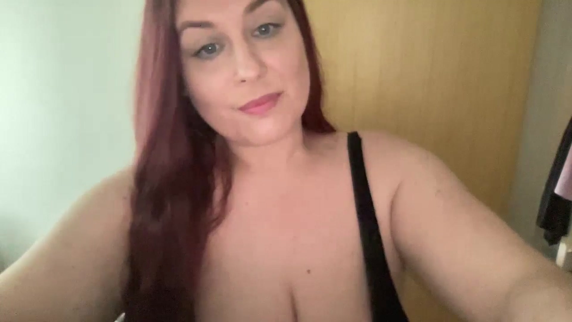 Gallery image thumbnail from Cutiexxxx's myfreecams stream on, 08/02/2024, 10:24 image 18 of 20