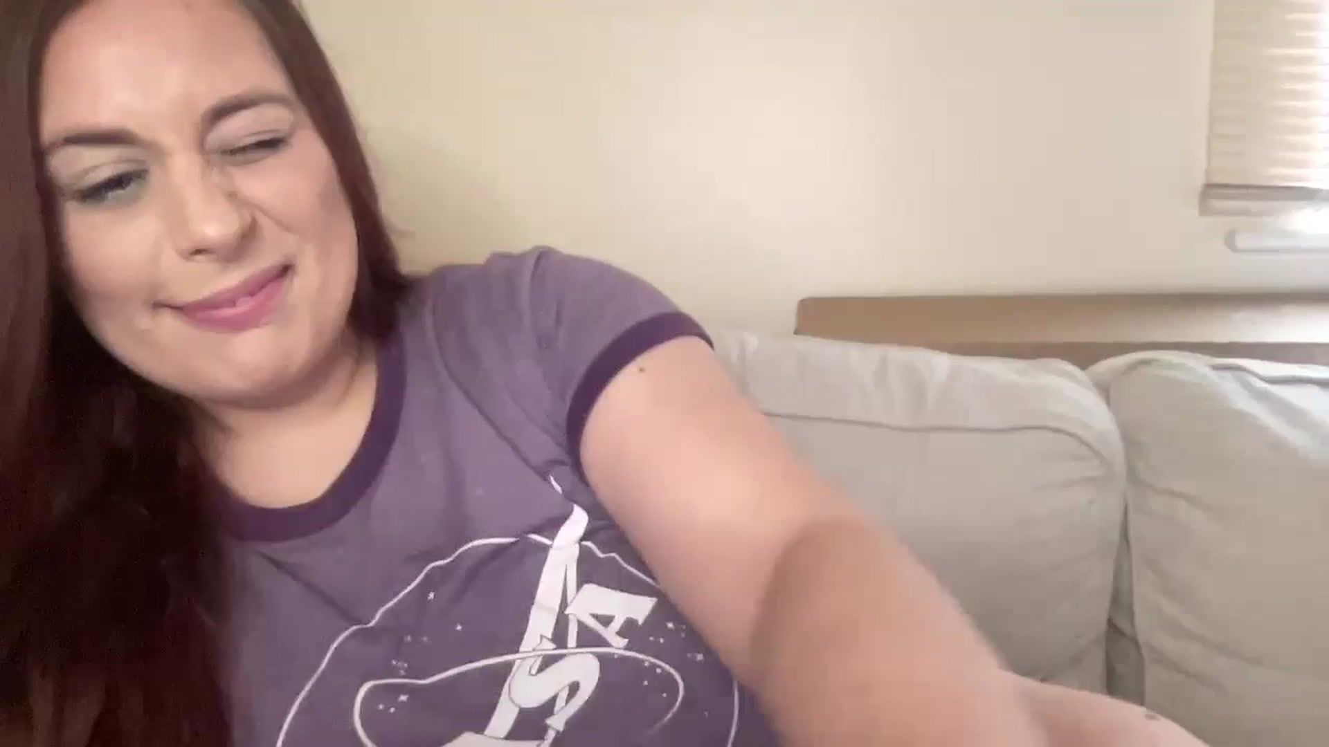 Gallery image thumbnail from Cutiexxxx's myfreecams stream on, 09/06/2024, 10:21 image 5 of 20