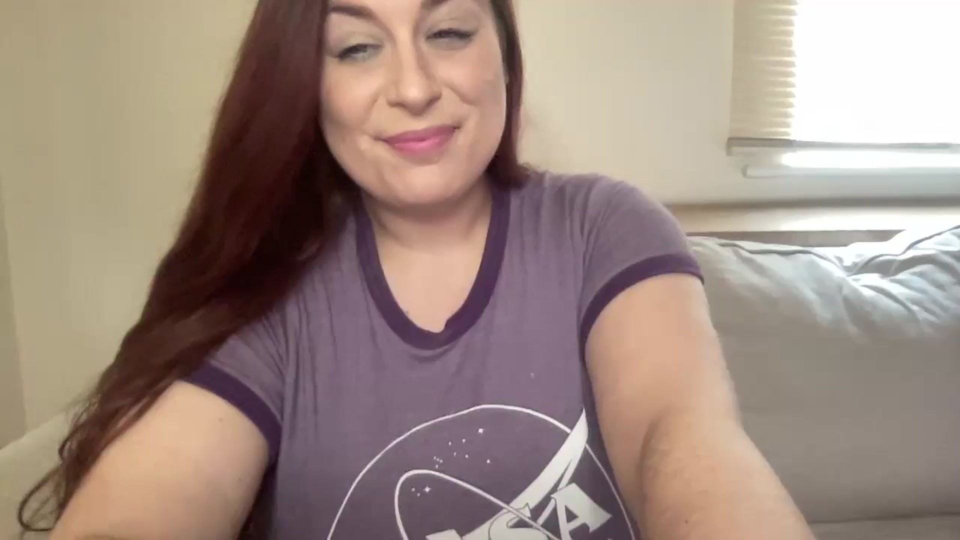 Gallery image thumbnail from Cutiexxxx's myfreecams stream on, 09/06/2024, 10:21 image 1 of 20
