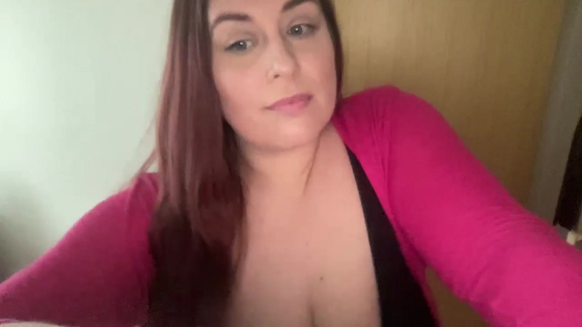 Gallery image thumbnail from Cutiexxxx's myfreecams stream on, 10/30/2024, 12:20 image 20 of 20