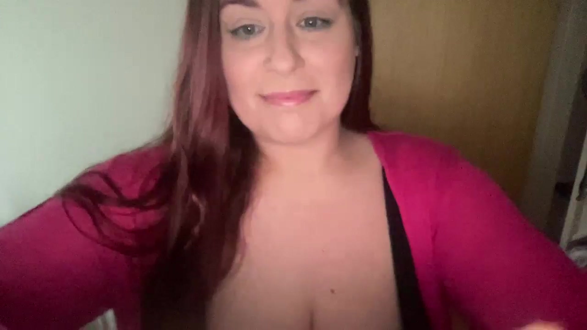 Gallery image thumbnail from Cutiexxxx's myfreecams stream on, 11/07/2024, 11:13 image 11 of 20