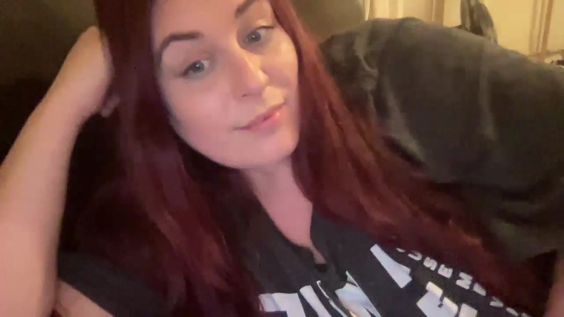 Gallery image thumbnail from Cutiexxxx's myfreecams stream on, 12/17/2024, 21:03 image 3 of 20