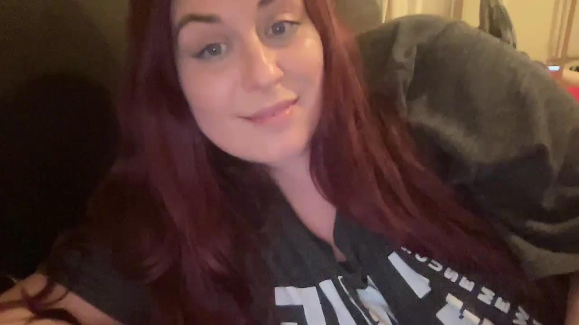 Gallery image thumbnail from Cutiexxxx's myfreecams stream on, 12/17/2024, 21:03 image 1 of 20