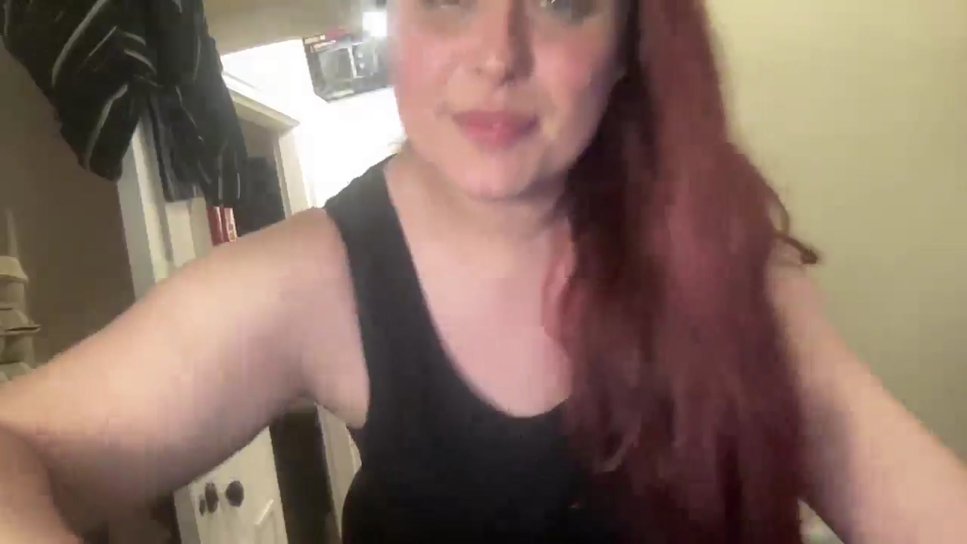 Gallery image thumbnail from Cutiexxxx's myfreecams stream on, 09/02/2025, 02:25 image 19 of 20