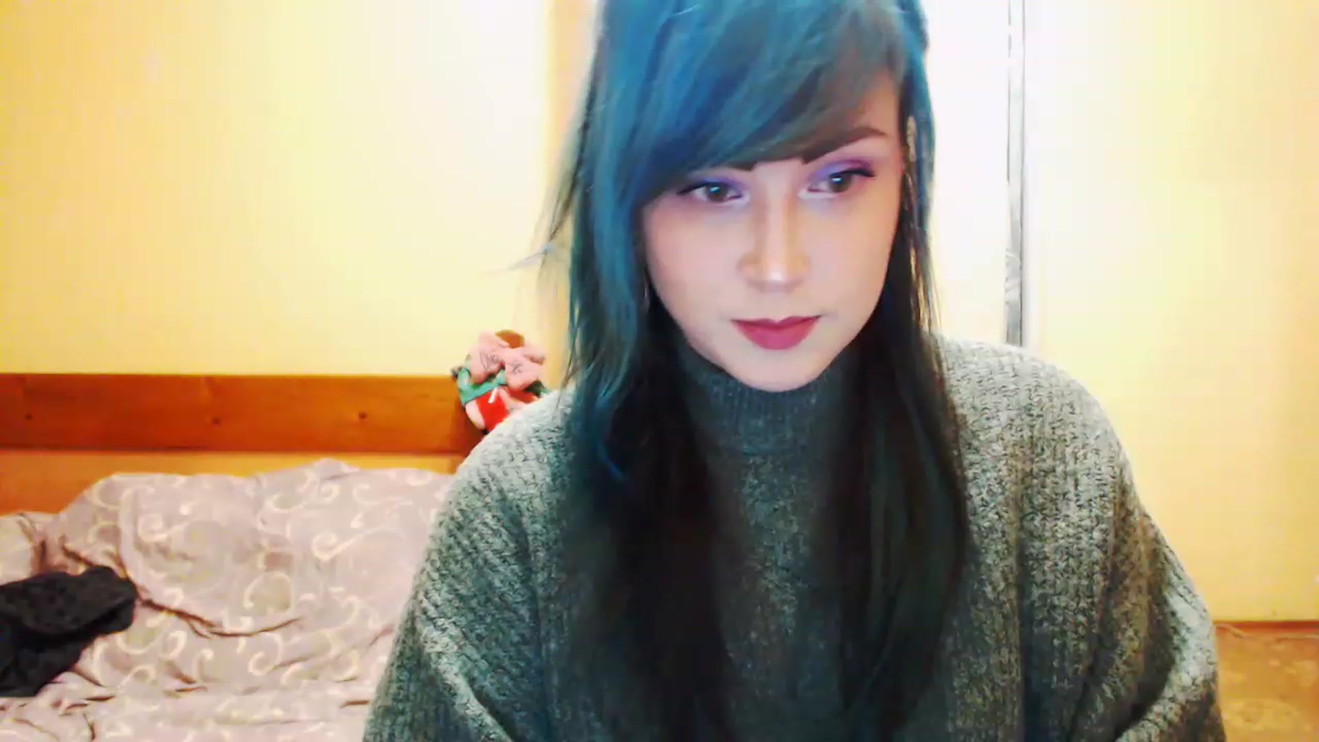 Gallery image thumbnail from CutitaAnn's myfreecams stream on, 12/15/2022, 21:13 image 18 of 20