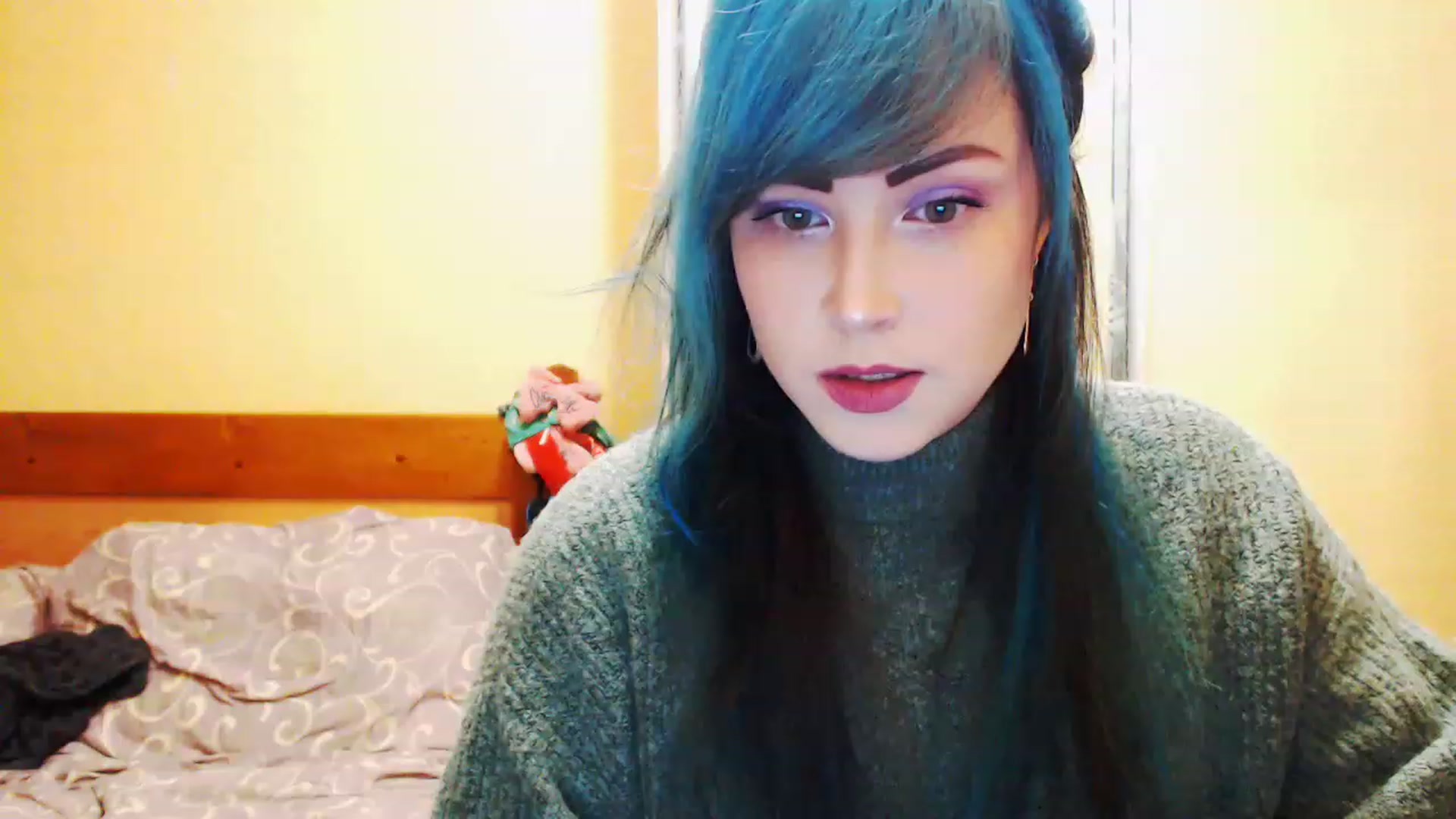Gallery image thumbnail from CutitaAnn's myfreecams stream on, 12/15/2022, 21:13 image 11 of 20