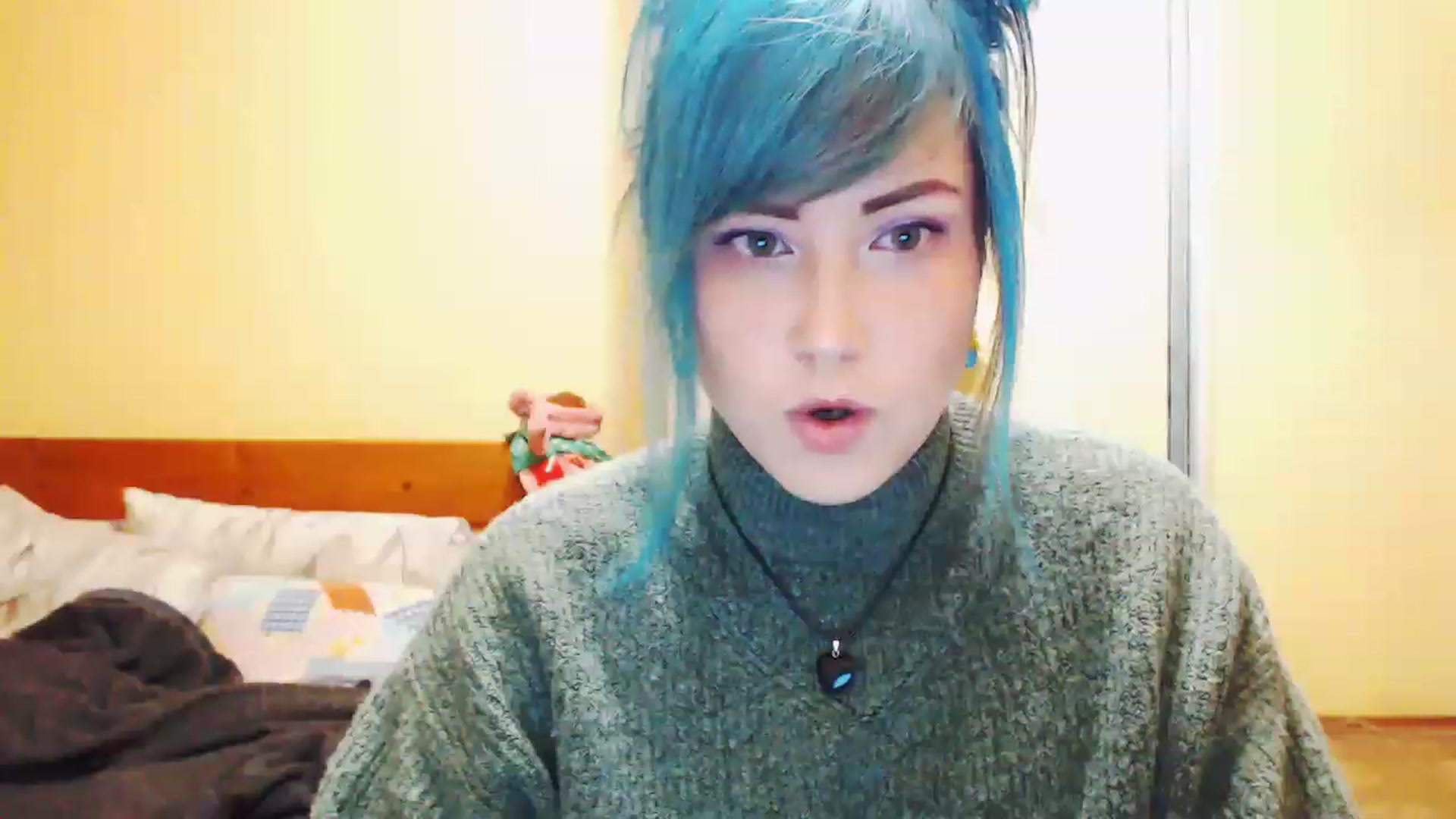 Gallery image thumbnail from CutitaAnn's myfreecams stream on, 12/21/2022, 22:48 image 12 of 20