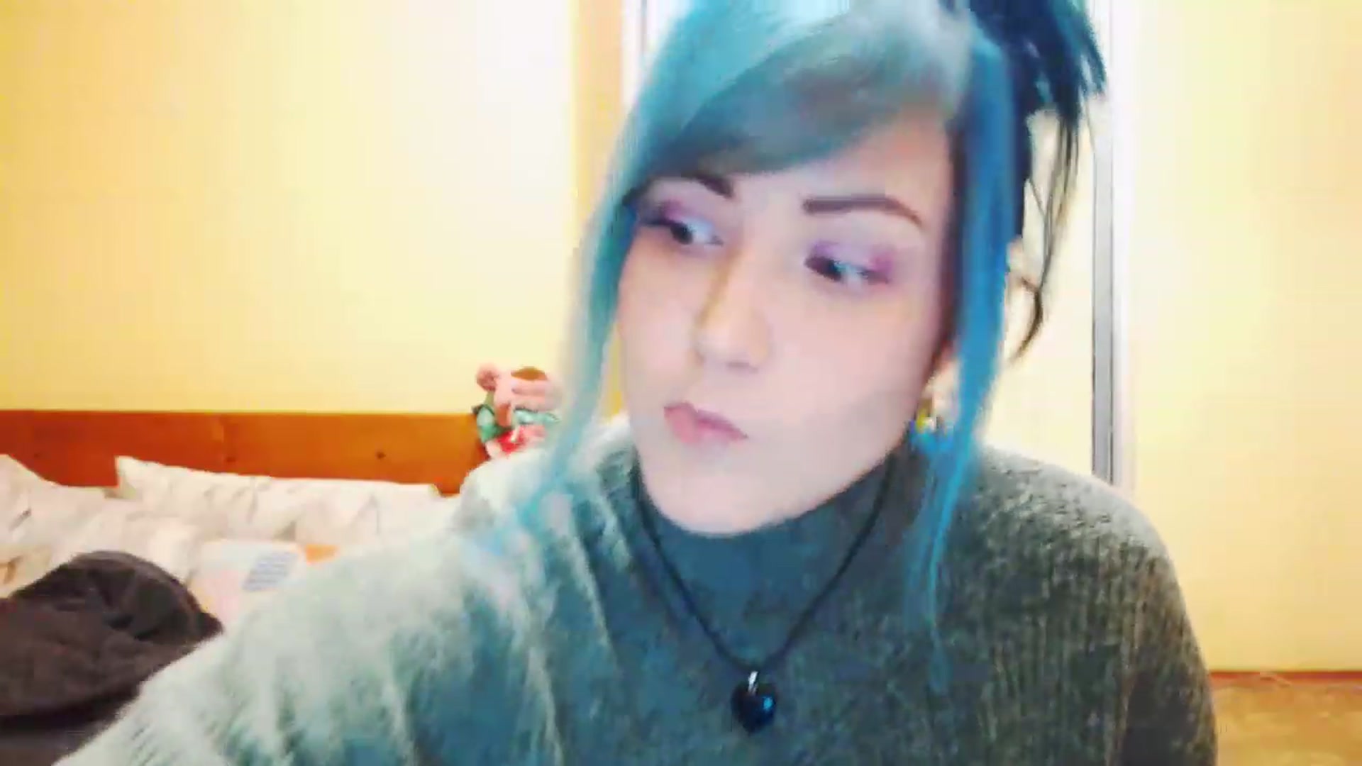 Gallery image thumbnail from CutitaAnn's myfreecams stream on, 12/21/2022, 22:48 image 18 of 20