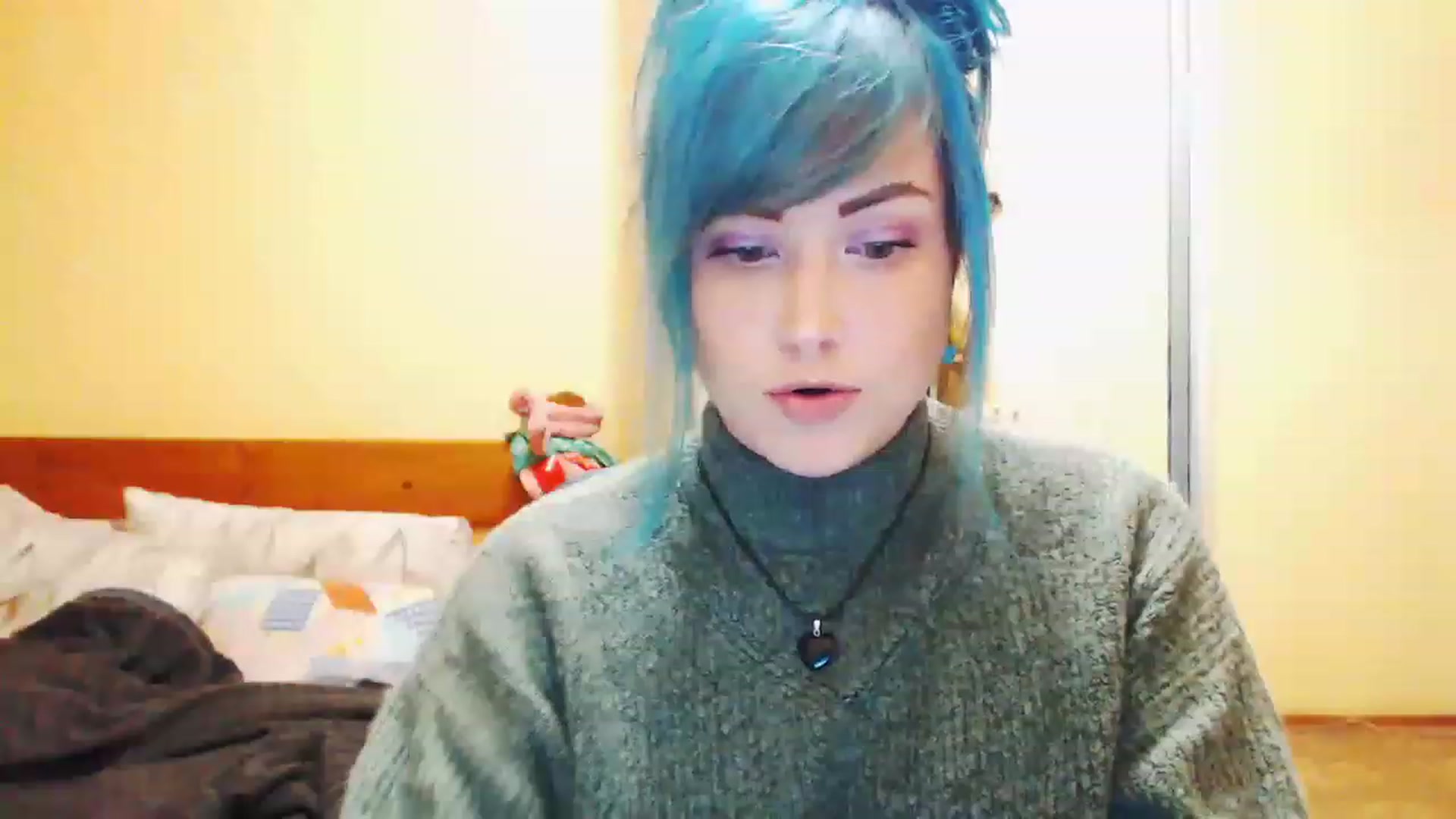 Gallery image thumbnail from CutitaAnn's myfreecams stream on, 12/21/2022, 22:48 image 15 of 20