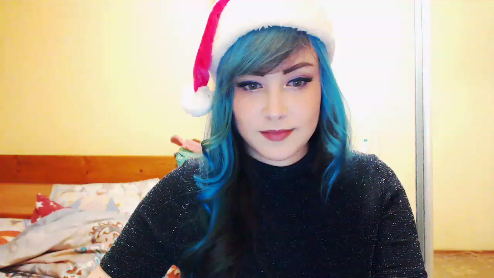 Gallery image thumbnail from CutitaAnn's myfreecams stream on, 12/26/2022, 22:15 image 19 of 20