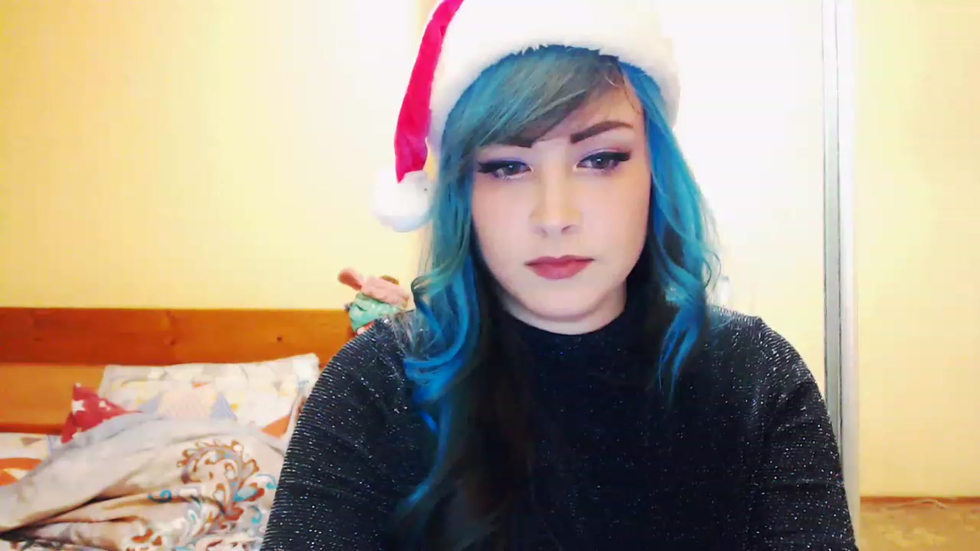 Gallery image thumbnail from CutitaAnn's myfreecams stream on, 12/26/2022, 22:15 image 16 of 20