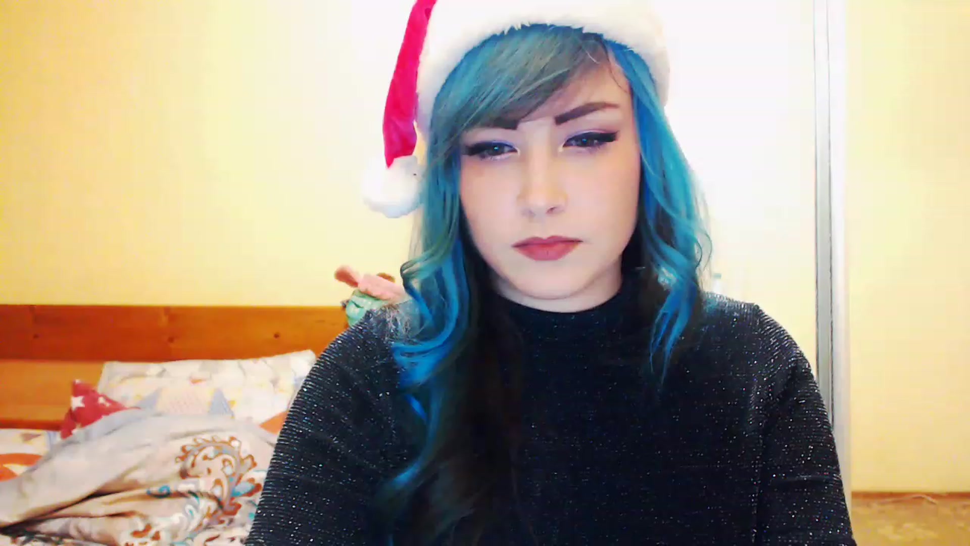 Gallery image thumbnail from CutitaAnn's myfreecams stream on, 12/26/2022, 22:15 image 15 of 20