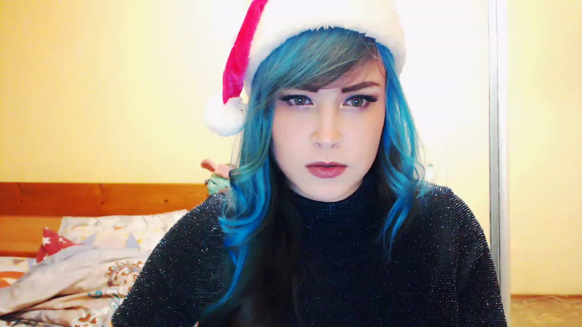 Gallery image thumbnail from CutitaAnn's myfreecams stream on, 12/26/2022, 22:15 image 14 of 20