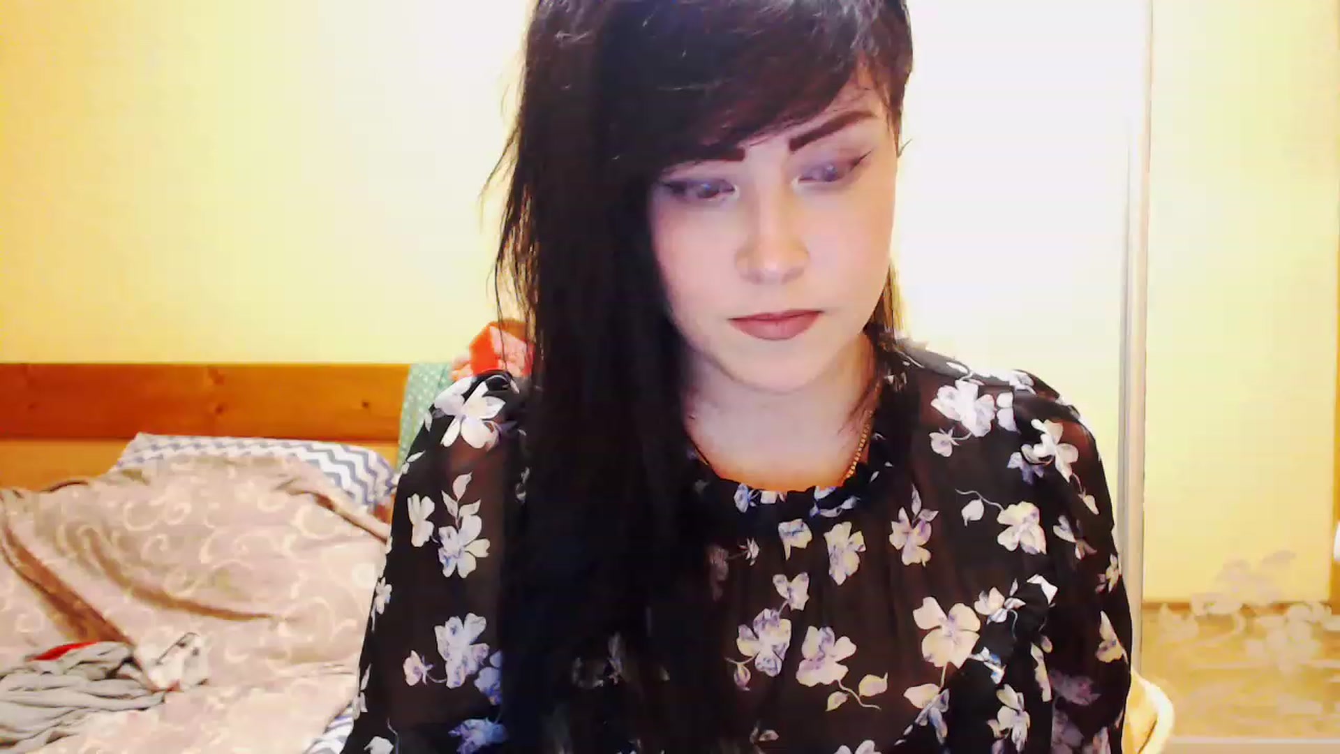 Gallery image thumbnail from CutitaAnn's myfreecams stream on, 04/21/2023, 21:45 image 6 of 20