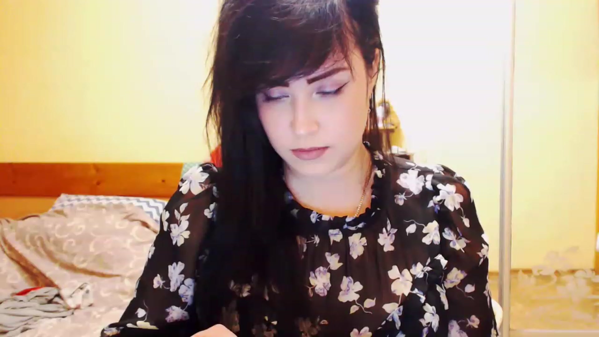 Gallery image thumbnail from CutitaAnn's myfreecams stream on, 04/21/2023, 21:45 image 18 of 20