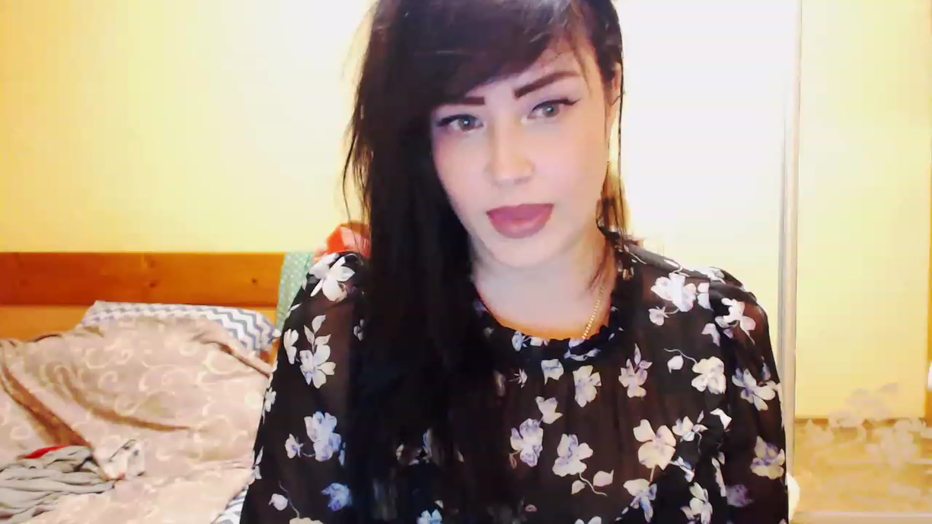 Gallery image thumbnail from CutitaAnn's myfreecams stream on, 04/21/2023, 21:45 image 9 of 20