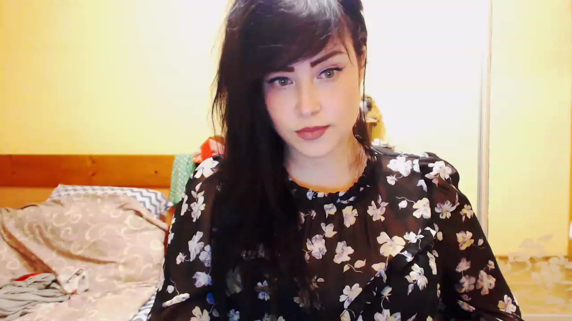 Gallery image thumbnail from CutitaAnn's myfreecams stream on, 04/21/2023, 21:45 image 2 of 20