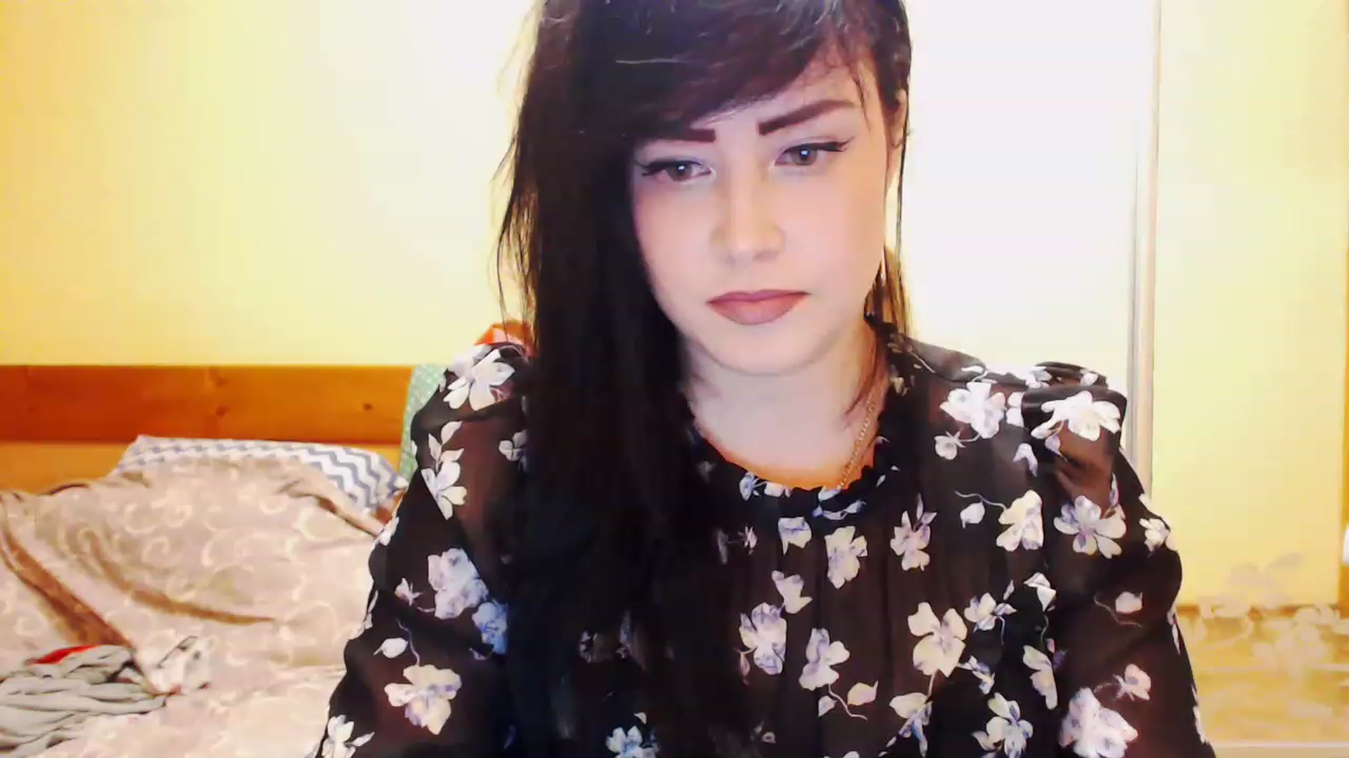 Gallery image thumbnail from CutitaAnn's myfreecams stream on, 04/21/2023, 21:45 image 8 of 20