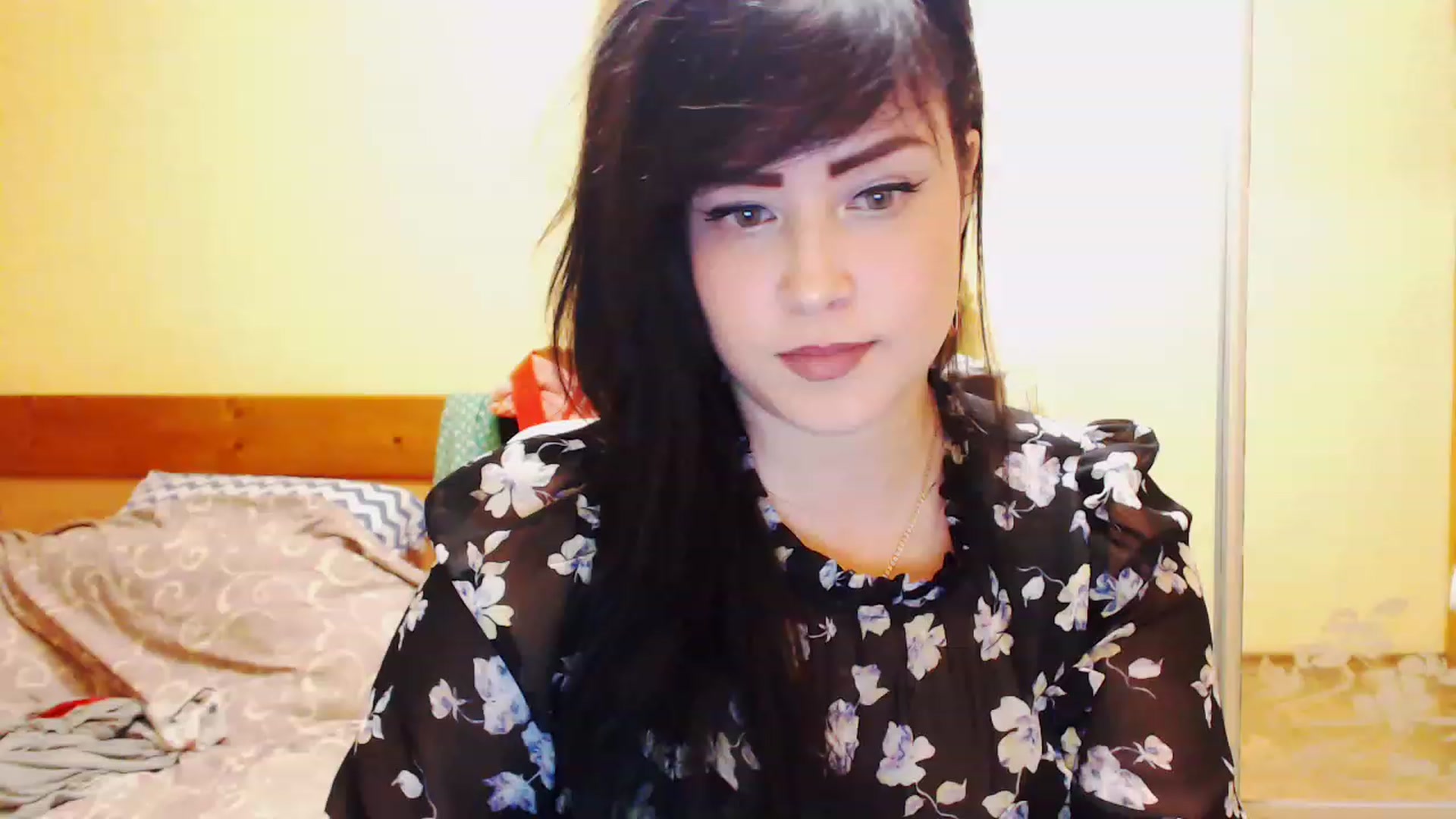 Gallery image thumbnail from CutitaAnn's myfreecams stream on, 04/21/2023, 23:13 image 16 of 20